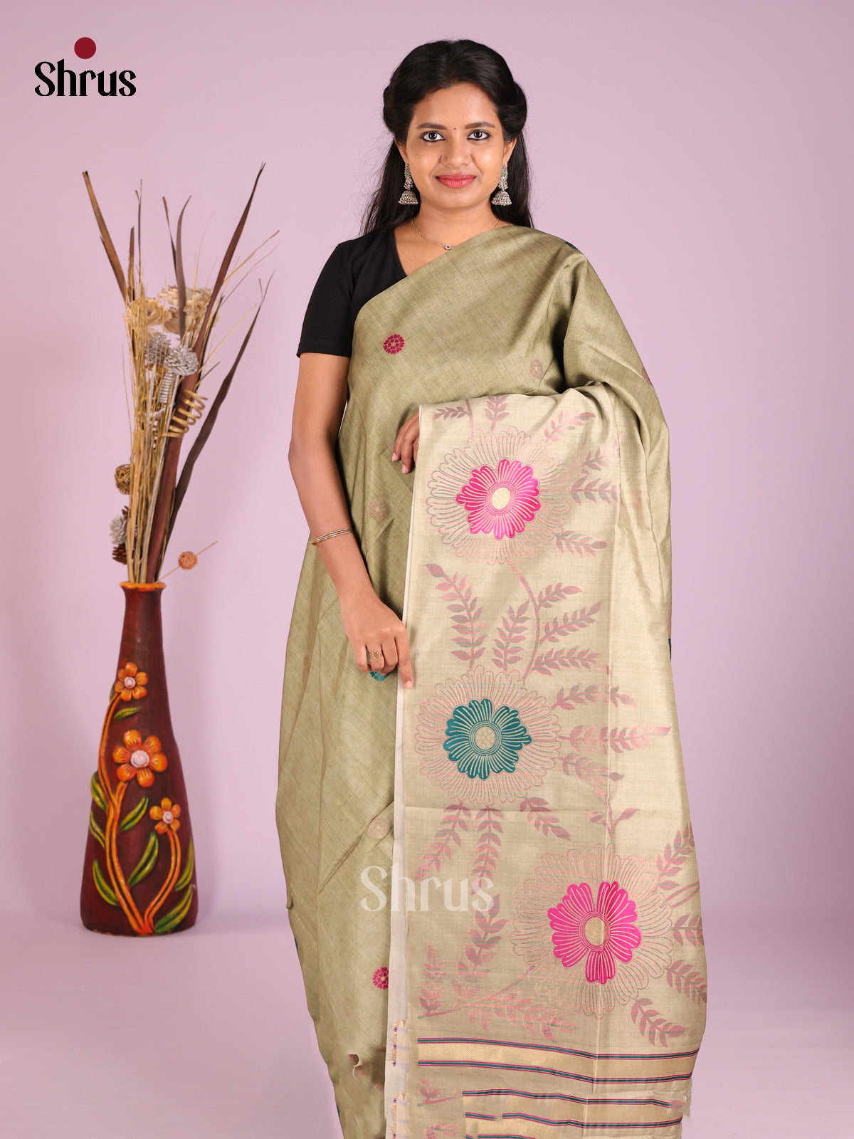 Elachi Green- Semi Tussar Saree