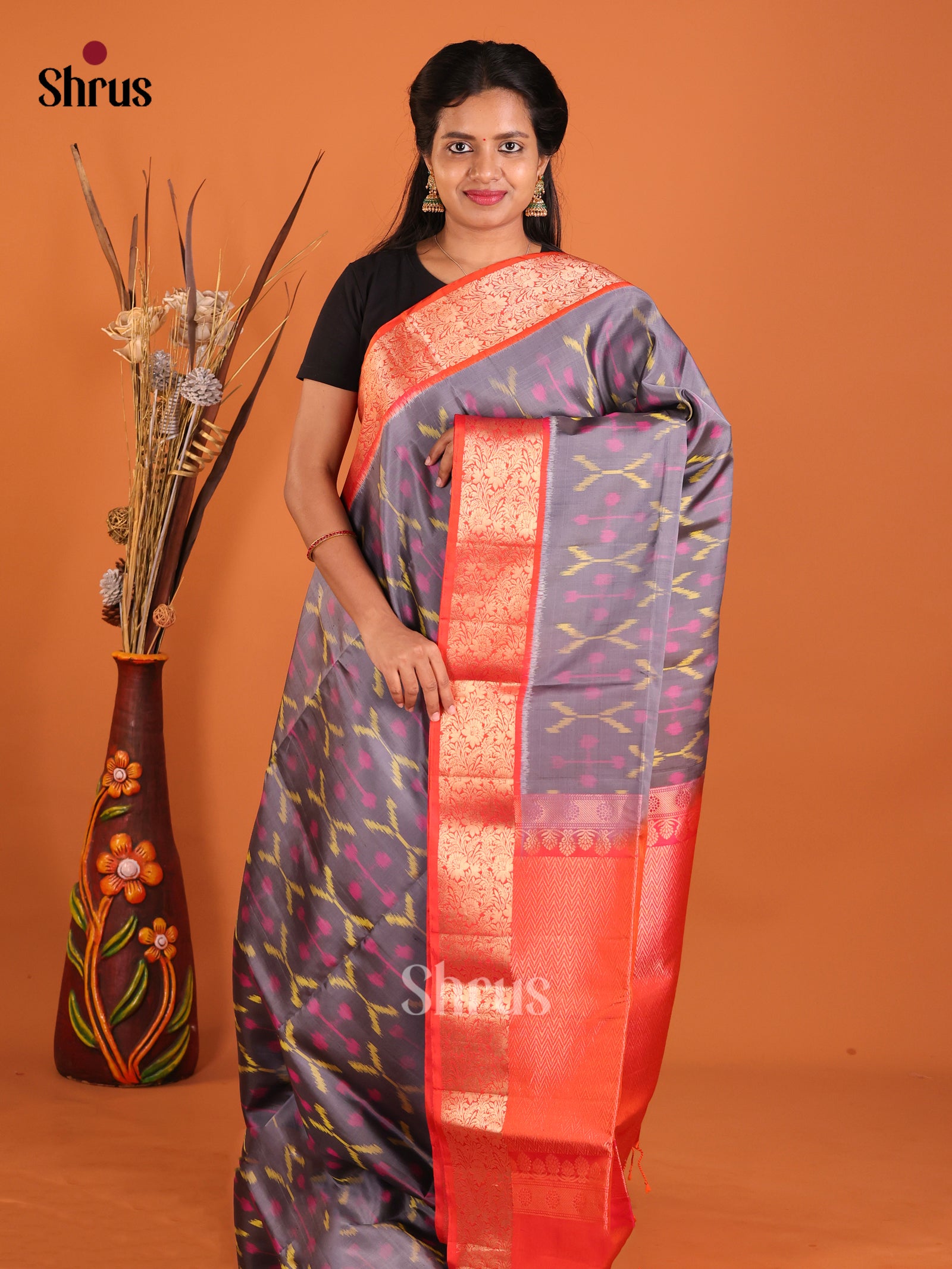 grey orange varnam soft silk