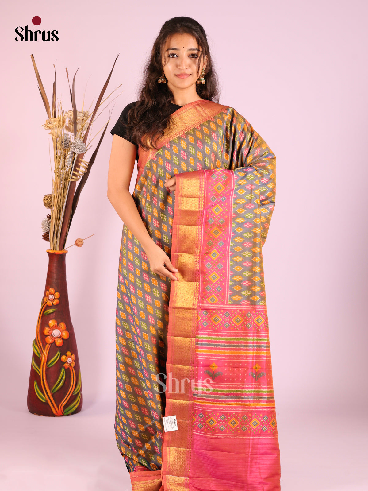 Grey & Orangish Pink - Semi Patola Saree