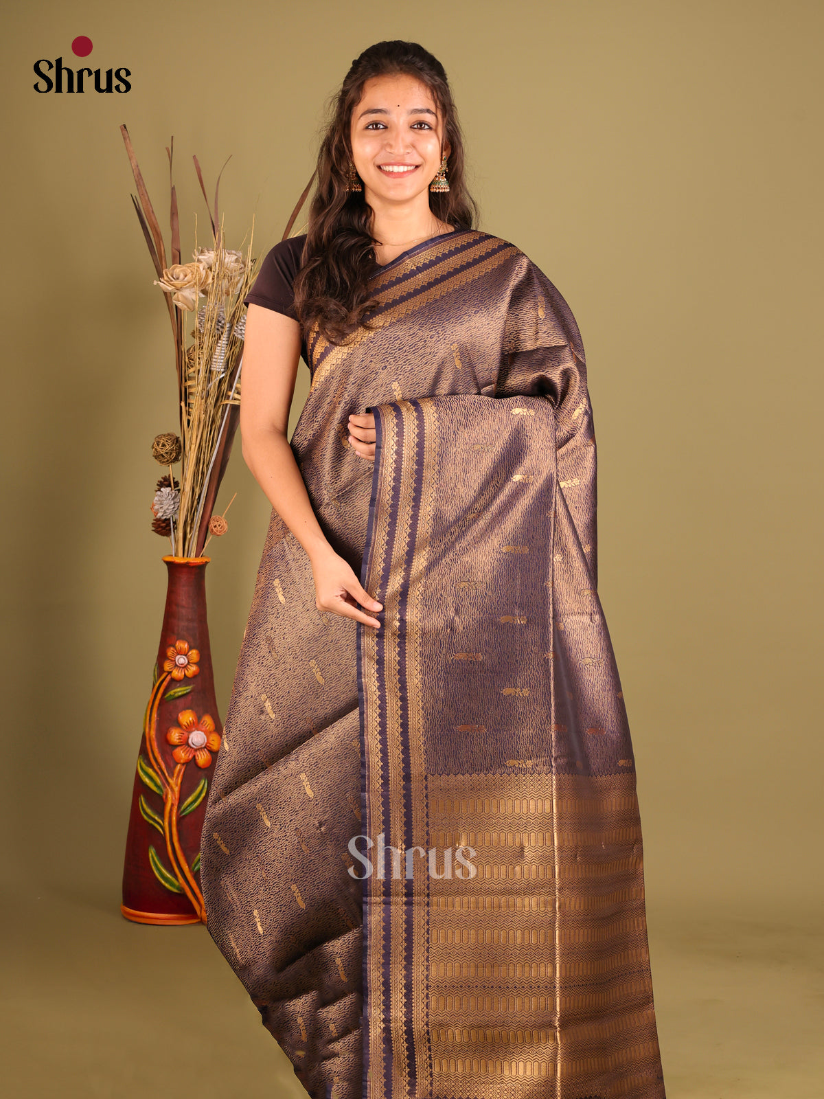 DIS07168 - Bamboo silk Saree