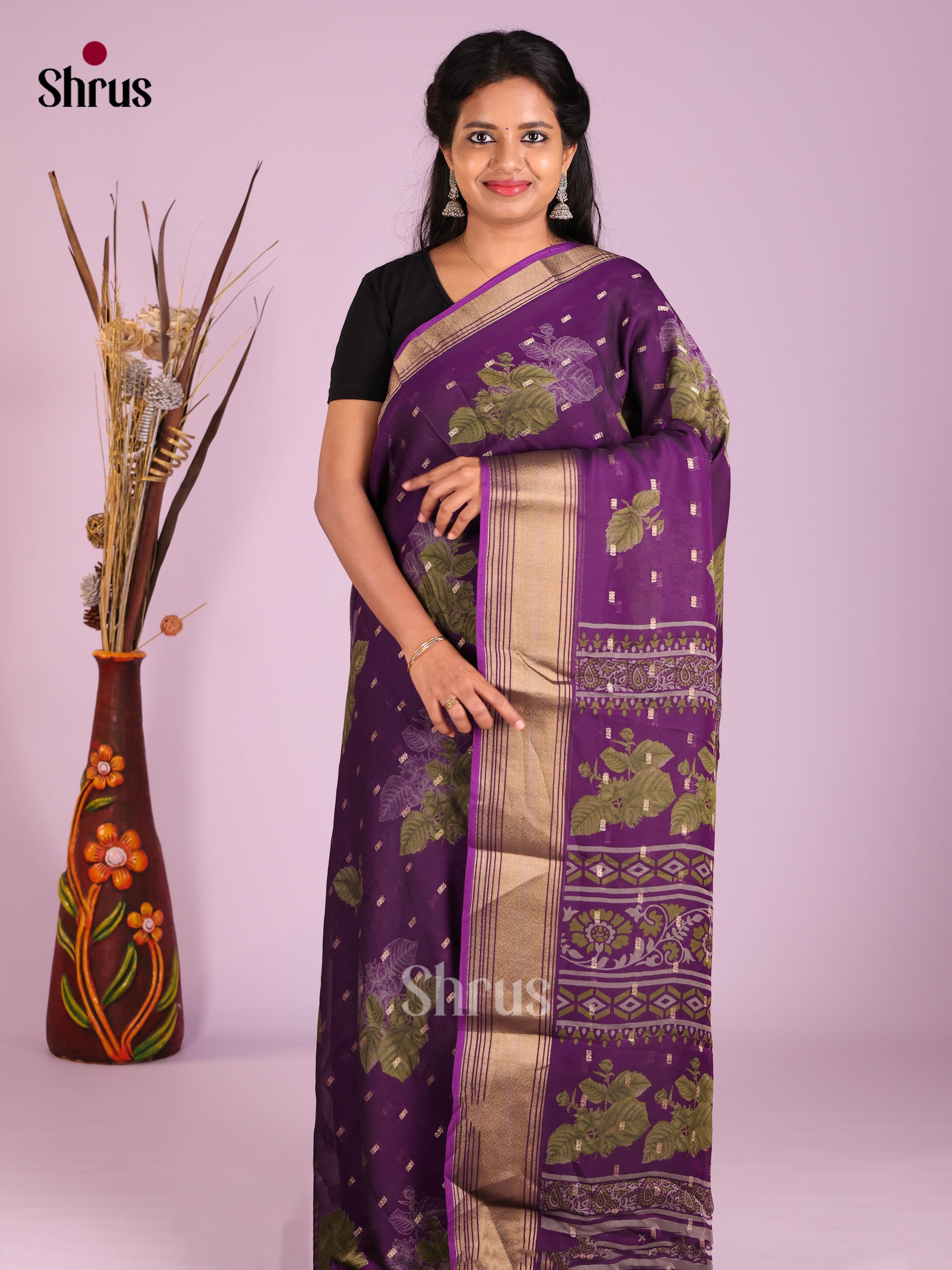 DIS07305 - Semi Georgette Saree