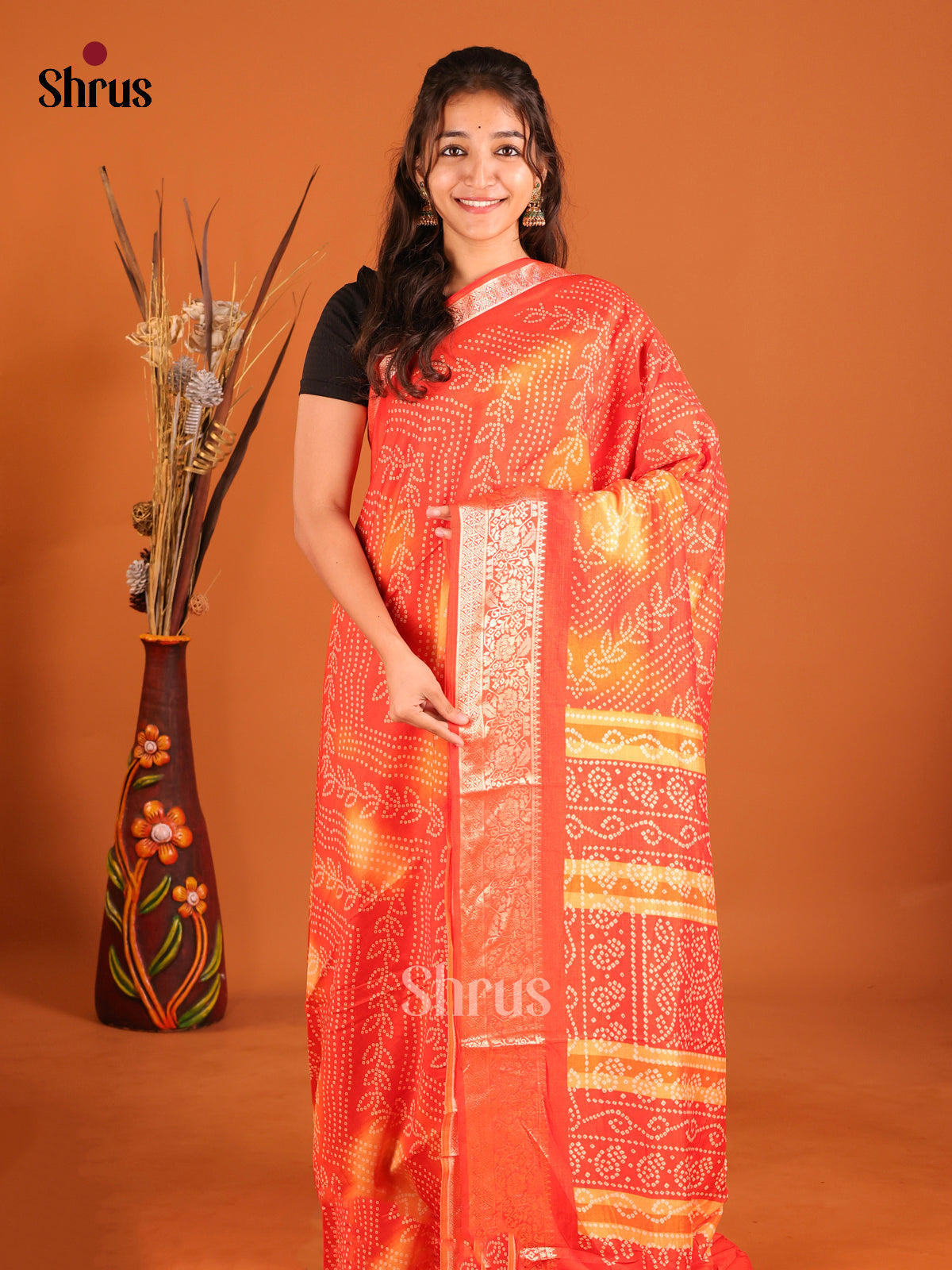 DIS07312 - Bandhini Saree