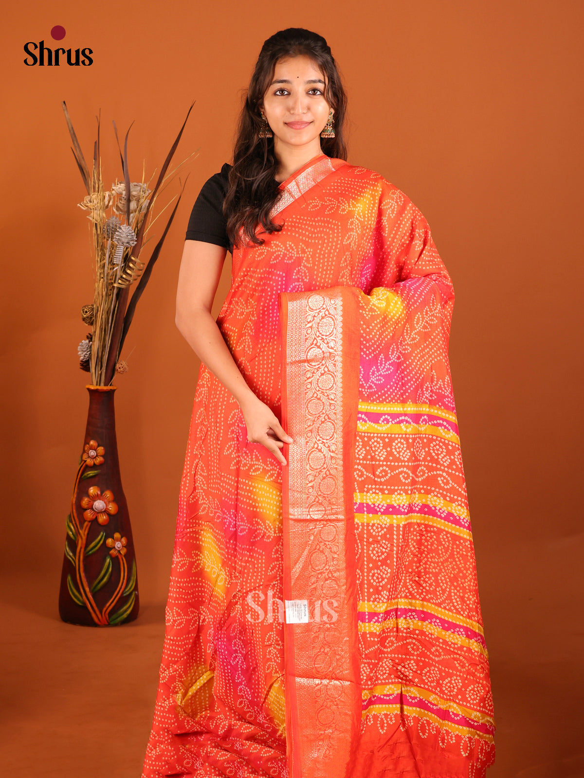 DIS07317 - Bandhini Saree