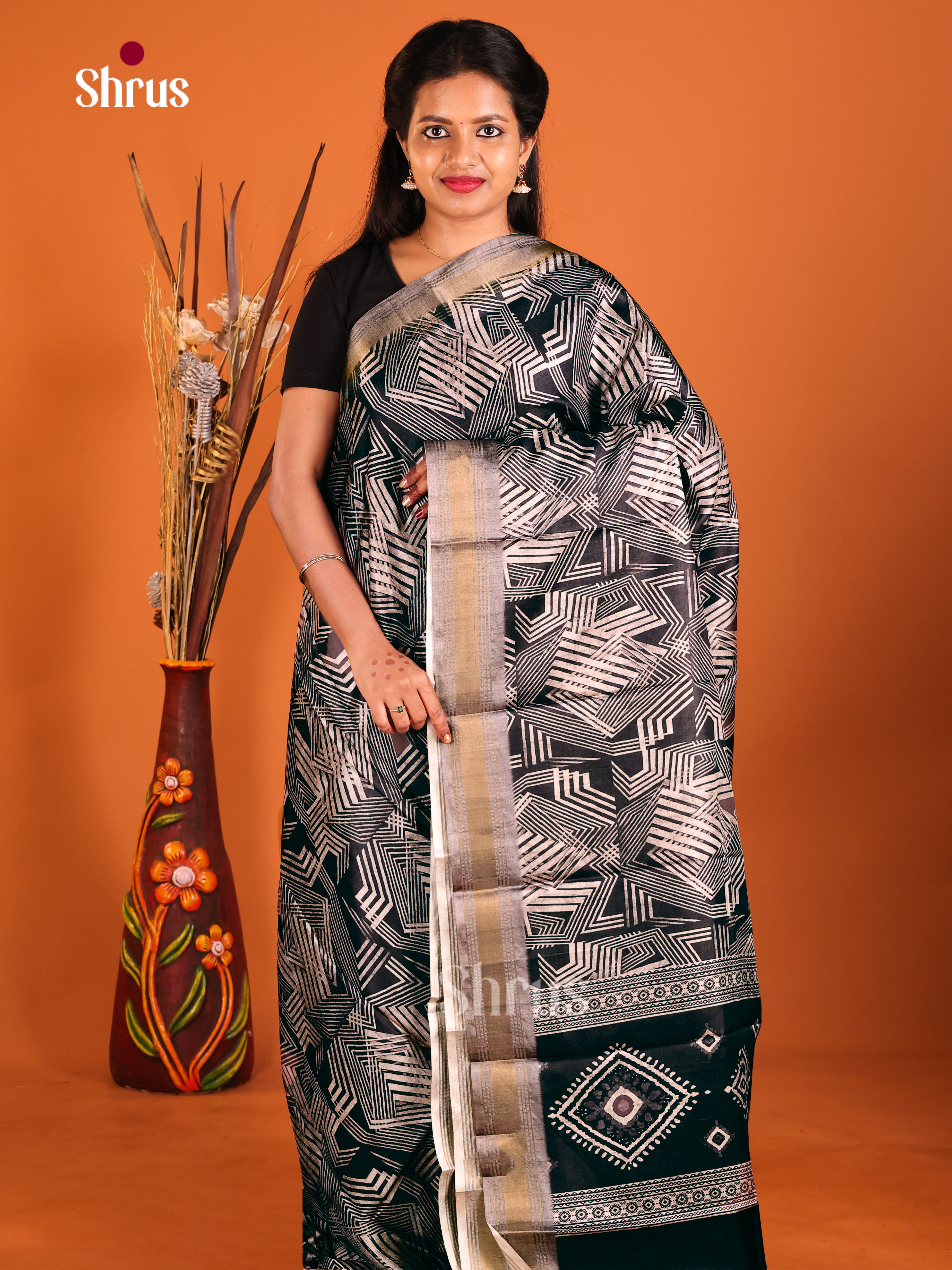 Black - Semi Crepe Saree
