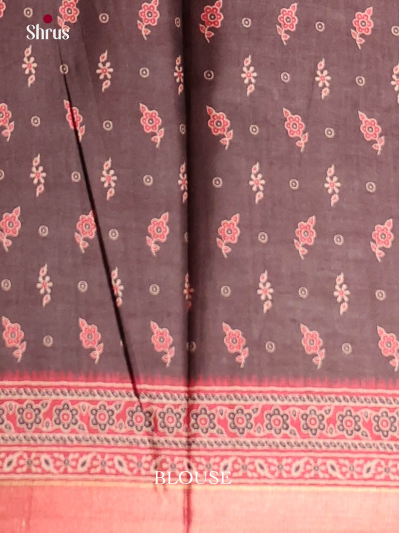 Brown & Red - Semi Crepe Saree