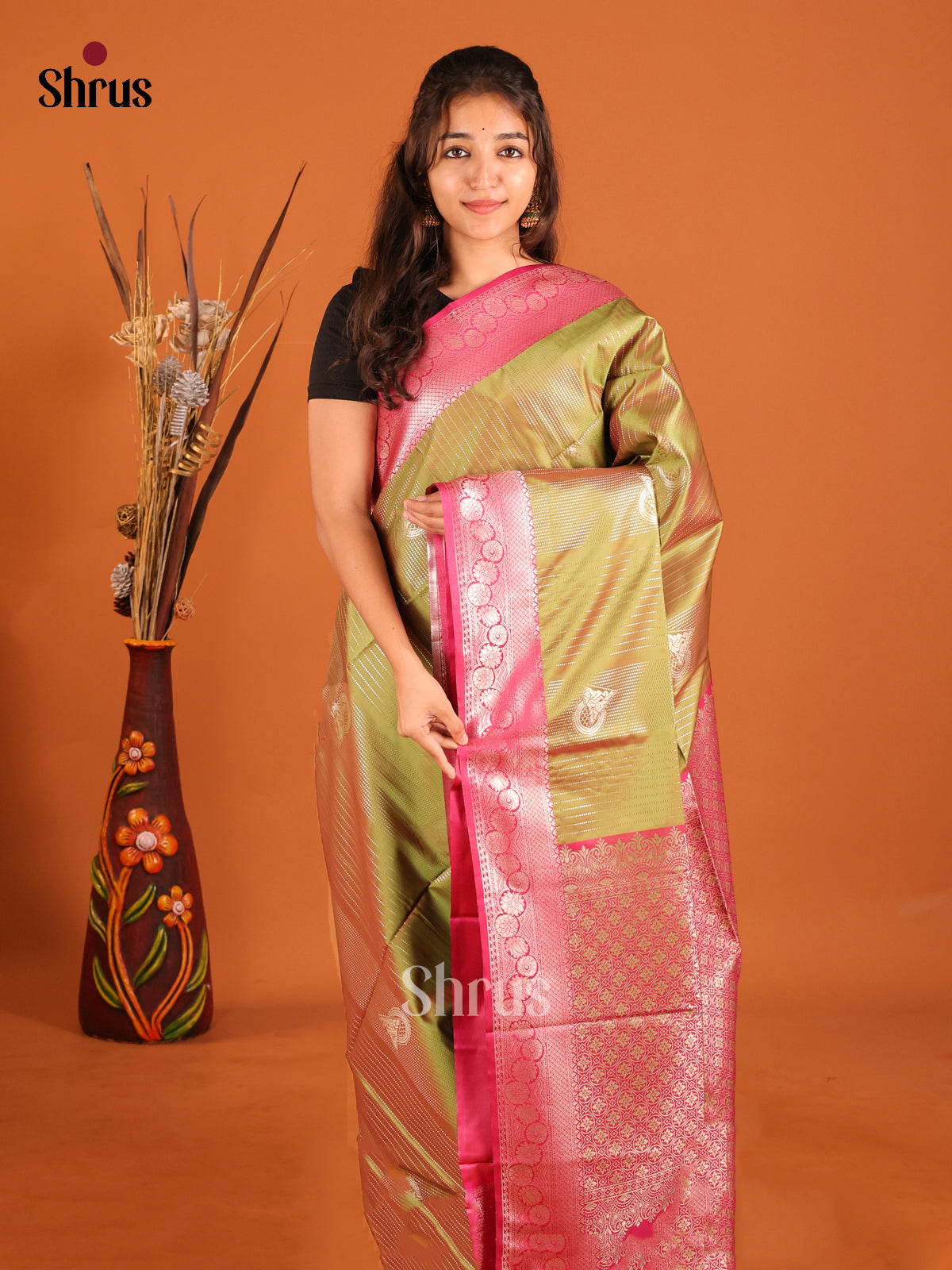 Green & Pink - Semi Softsilk Saree