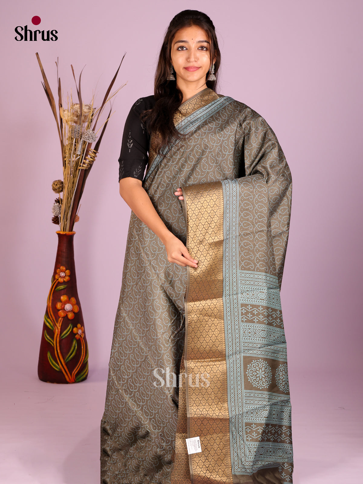 DIS08257 - Semi Crepe Saree - Shop on Shrus.com