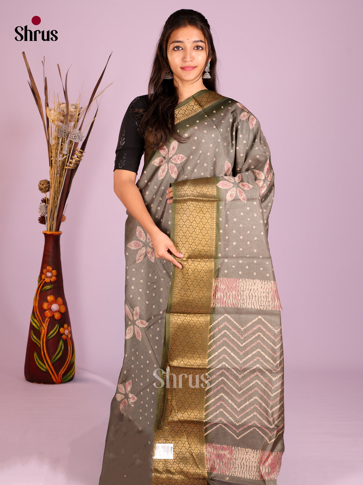 DIS08260 - Semi Crepe Saree - Shop on Shrus.com