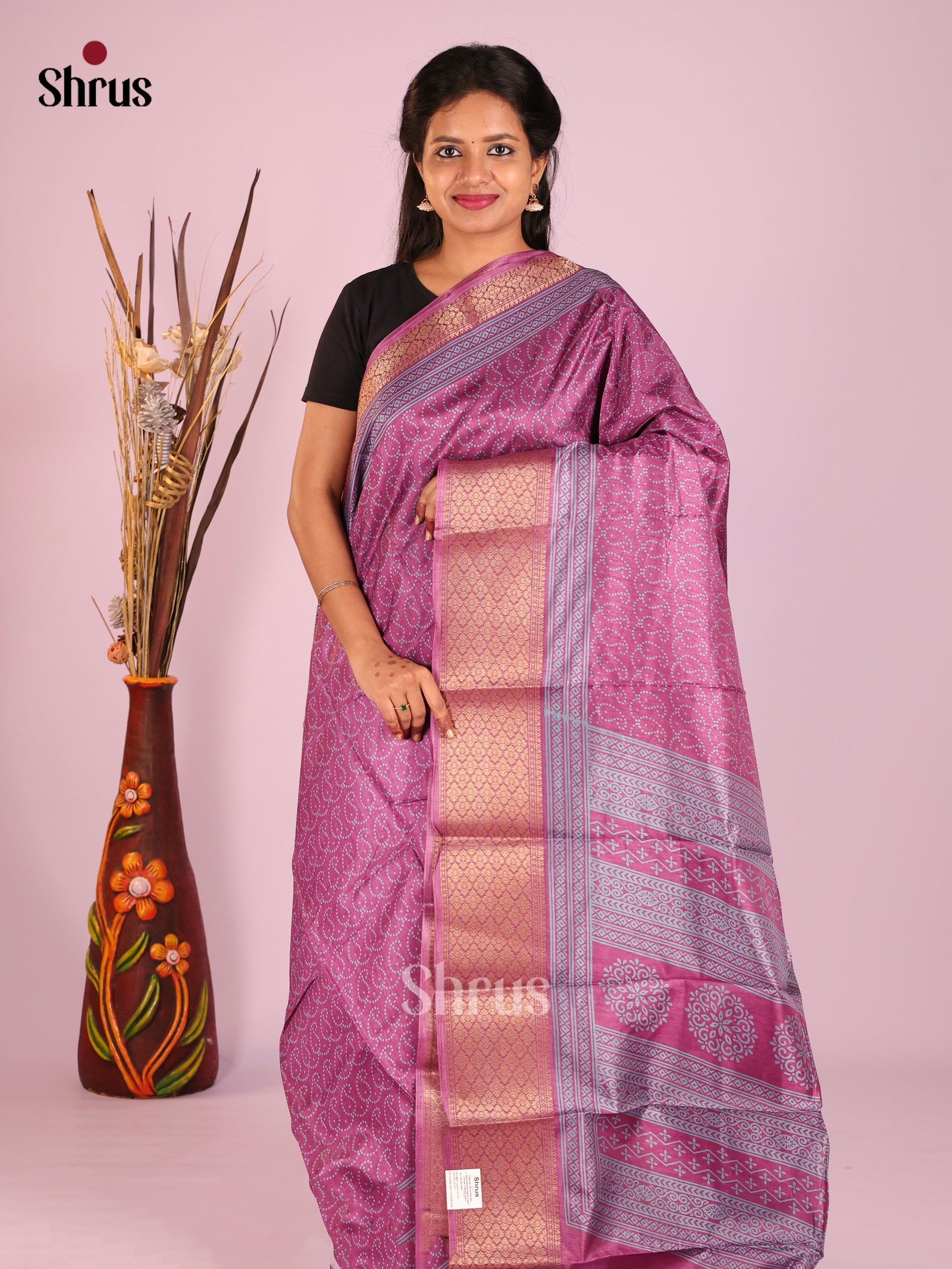 DIS08268 - Semi Crepe Saree - Shop on Shrus.com