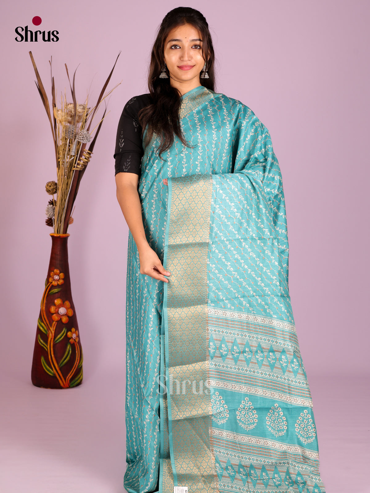 DIS08277 - Semi Crepe Saree - Shop on Shrus.com