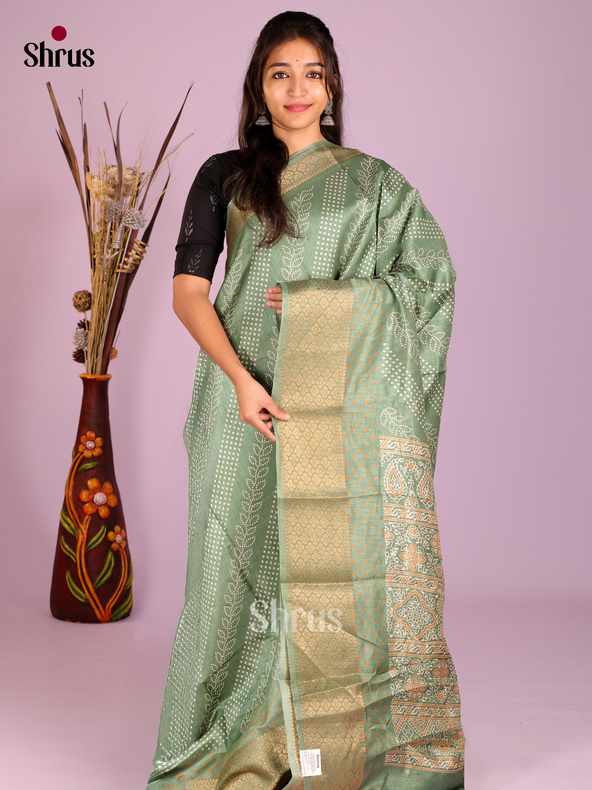 DIS08281 - Semi Crepe Saree - Shop on Shrus.com