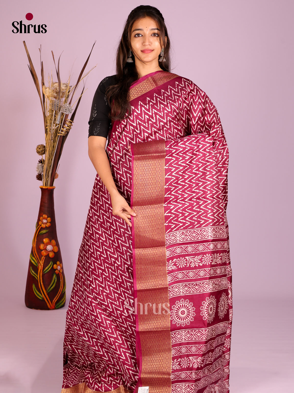 DIS08307 - Semi Crepe Saree - Shop on Shrus.com