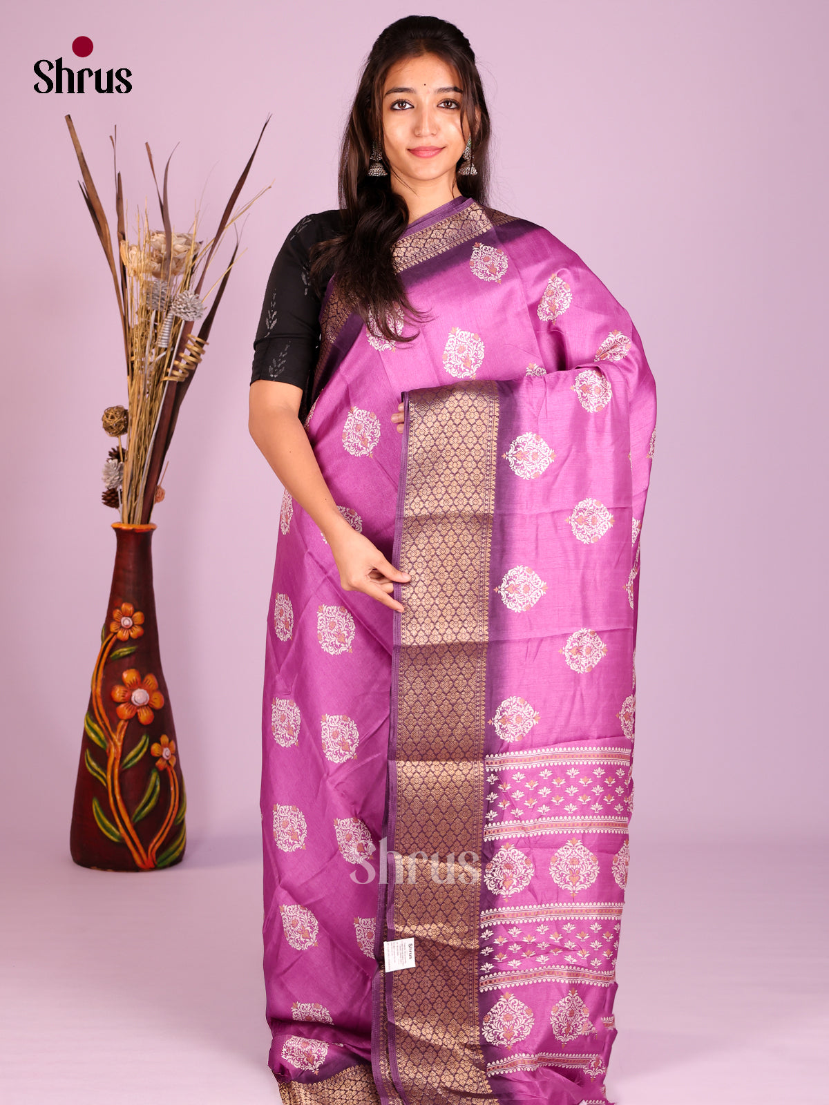 DIS08321 - Semi Crepe Saree - Shop on Shrus.com