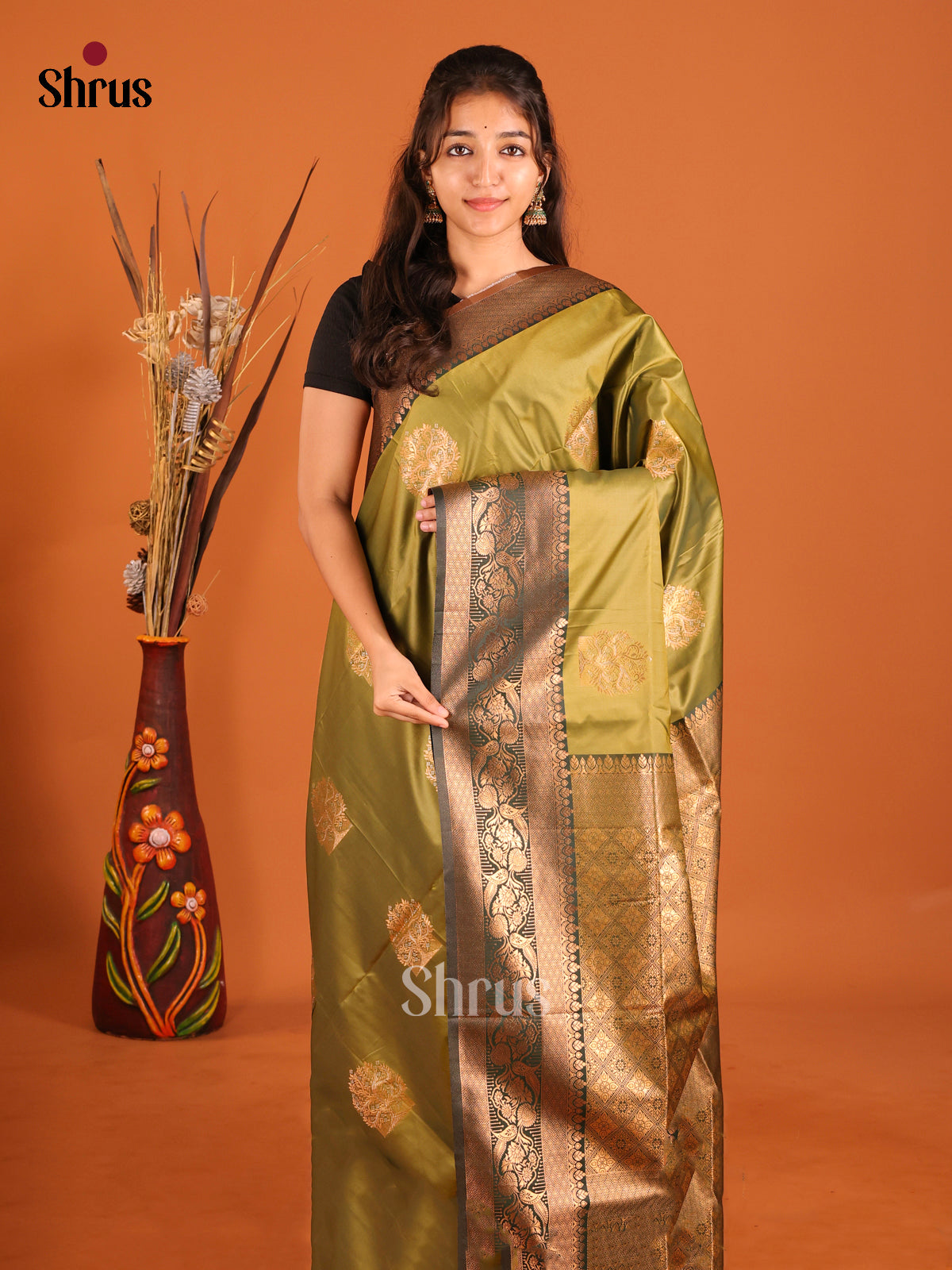 Mehandi & Green- Semi Softsilk Saree