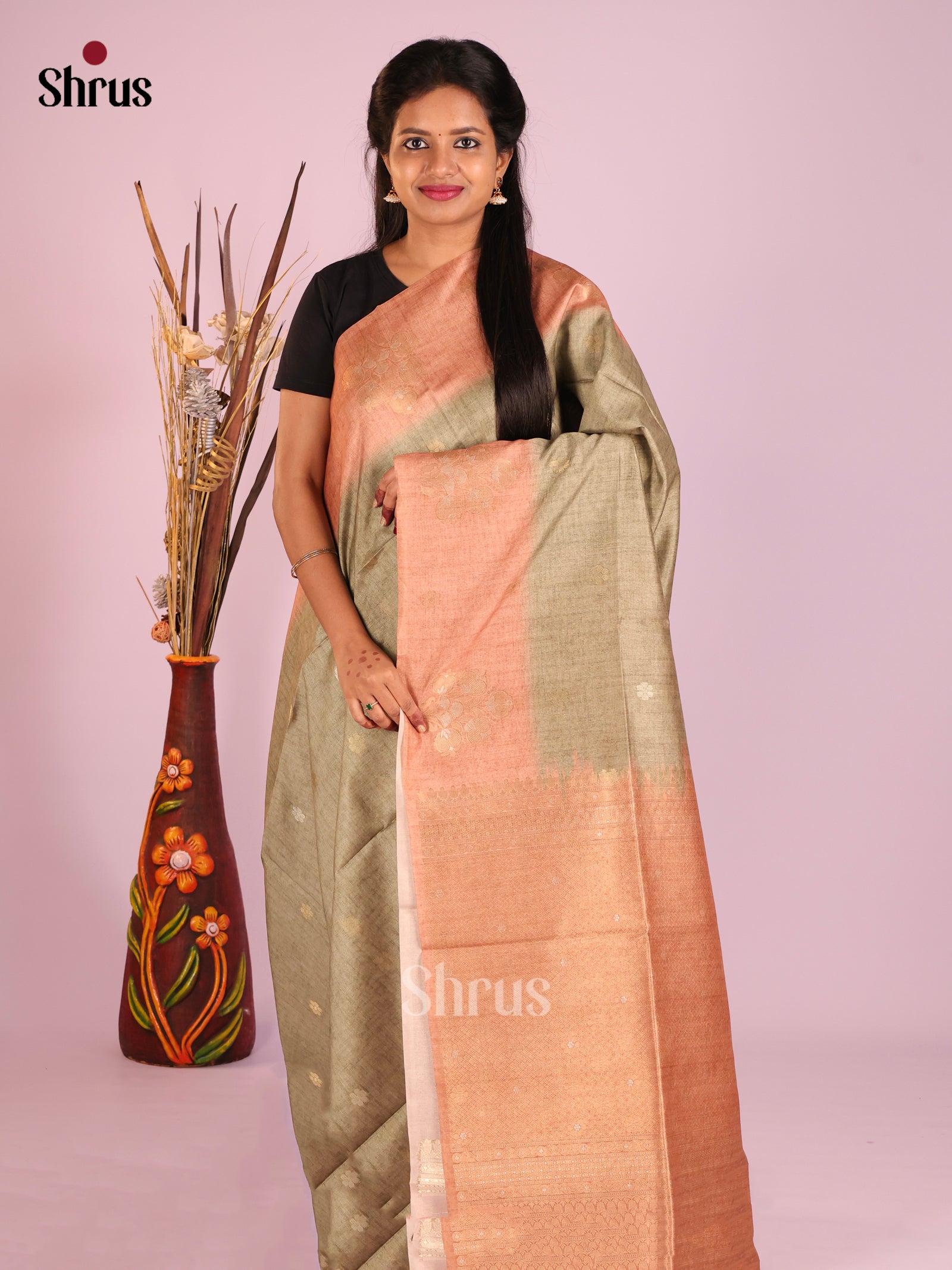 DIS08611 - Semi Tussar Saree