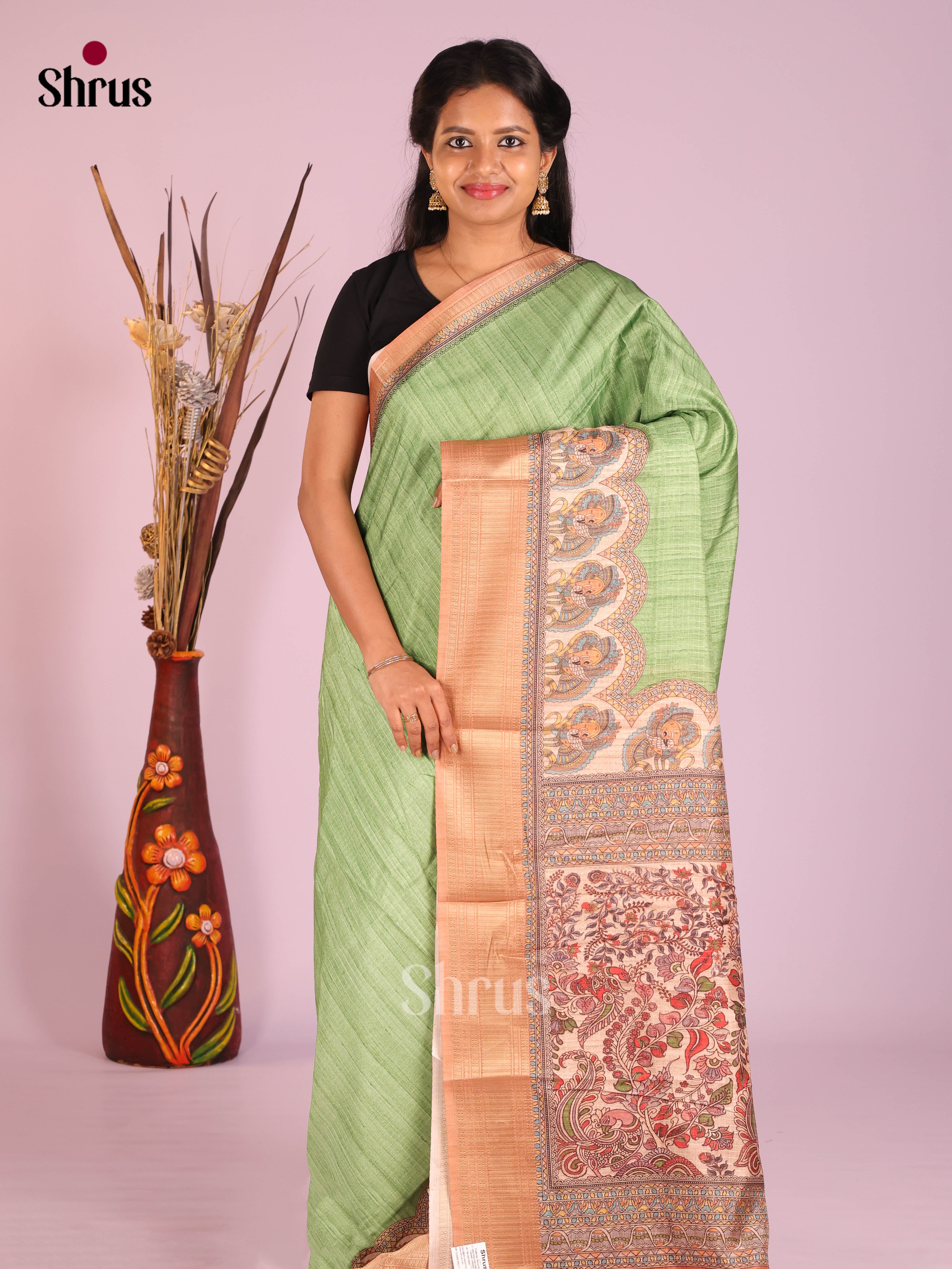 Green & Cream - Semi Dola silk Saree