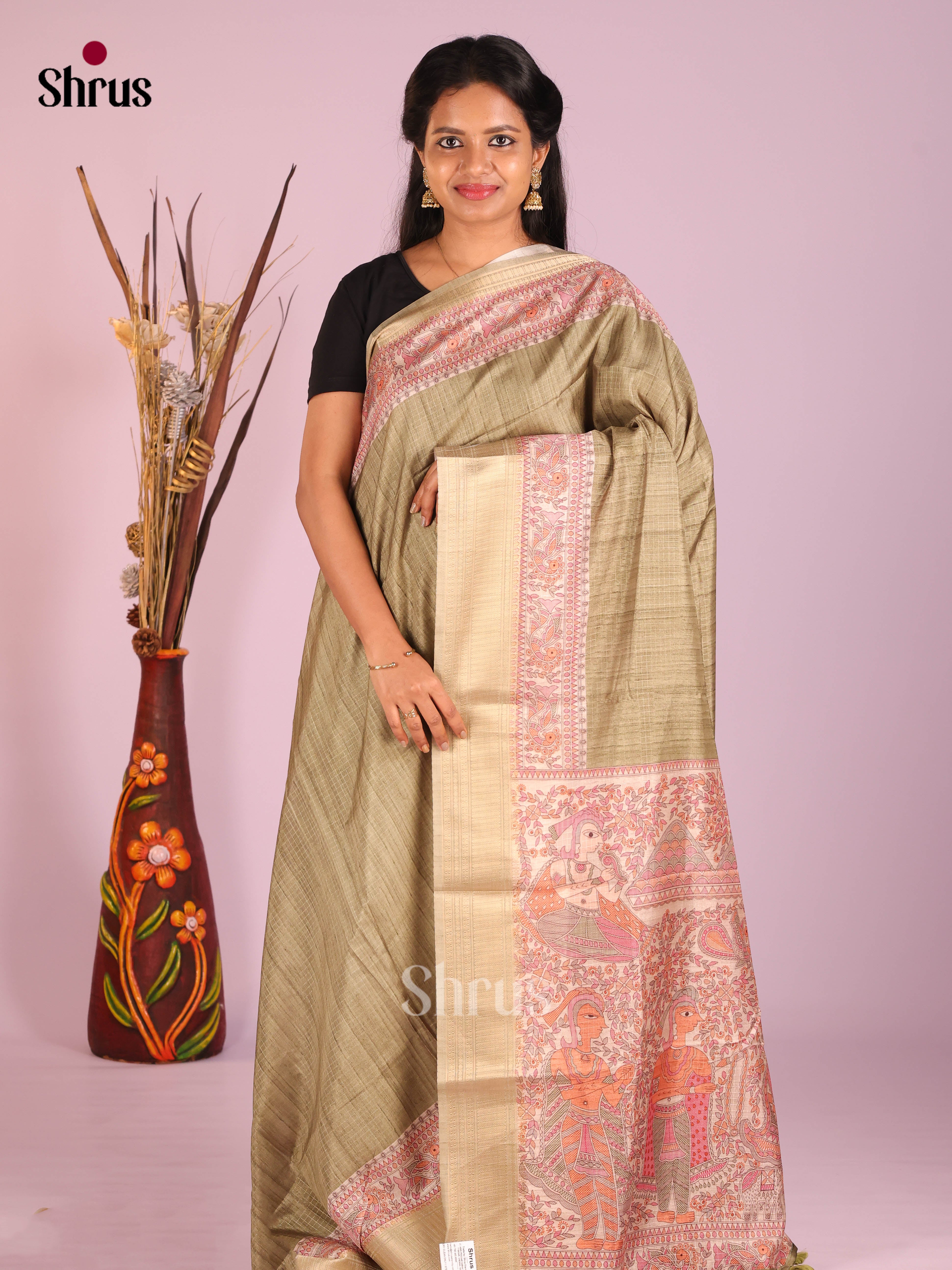 DIS09356 - Semi Dola silk Saree - Shop on Shrus.com
