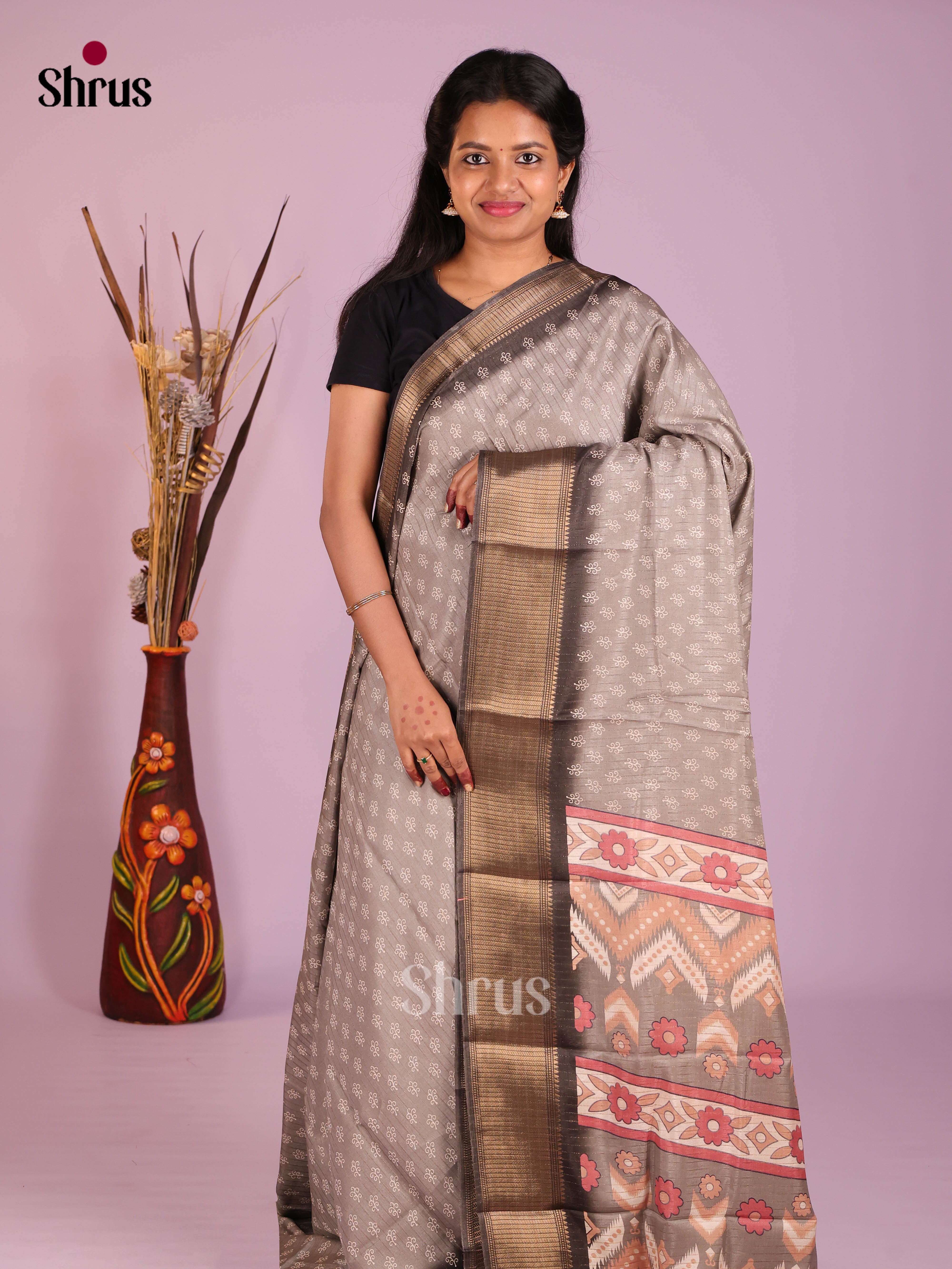 Grey - Semi Crepe Saree - Shop on Shrus.com