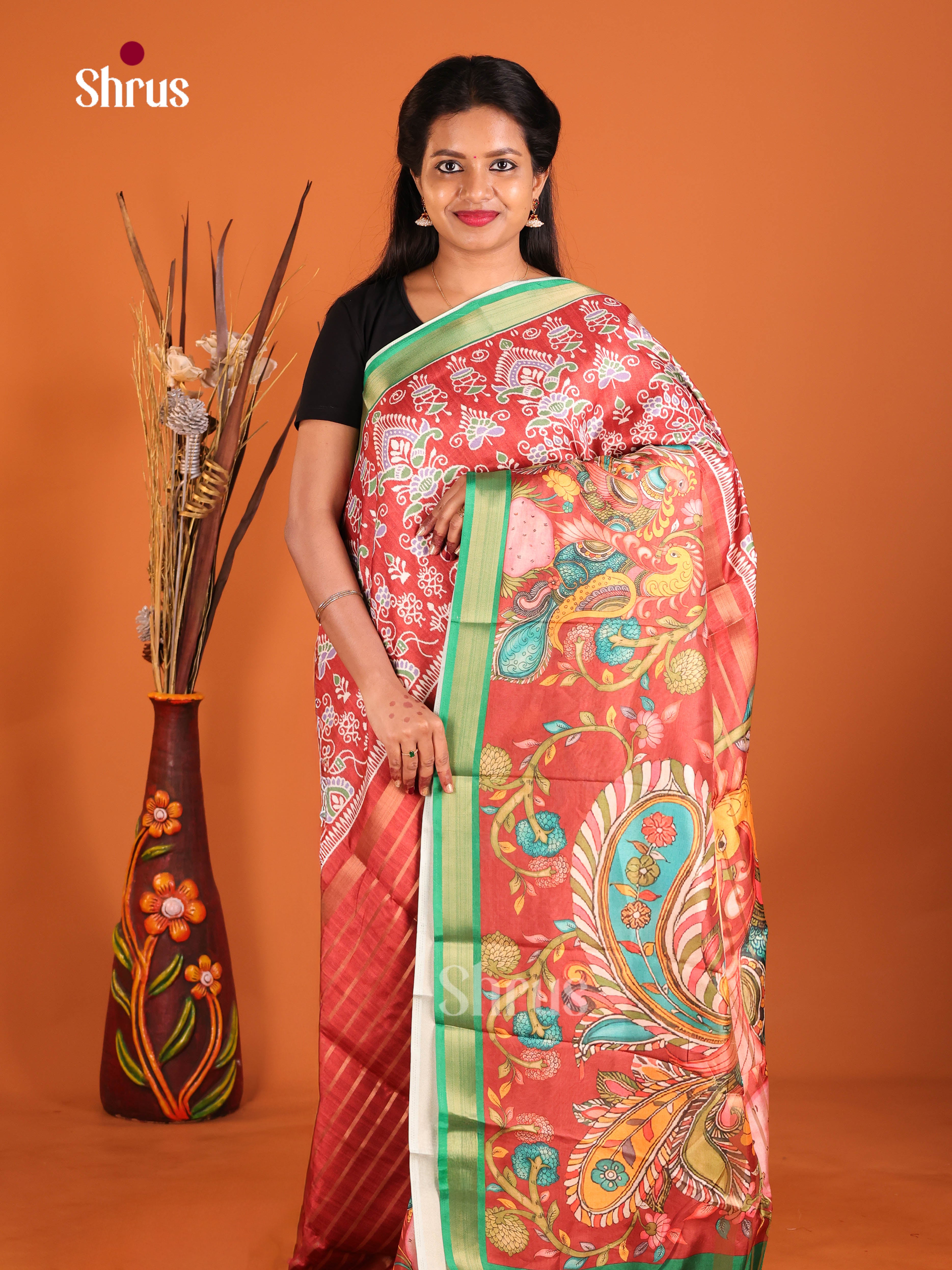 Red & Green - Semi matka Saree