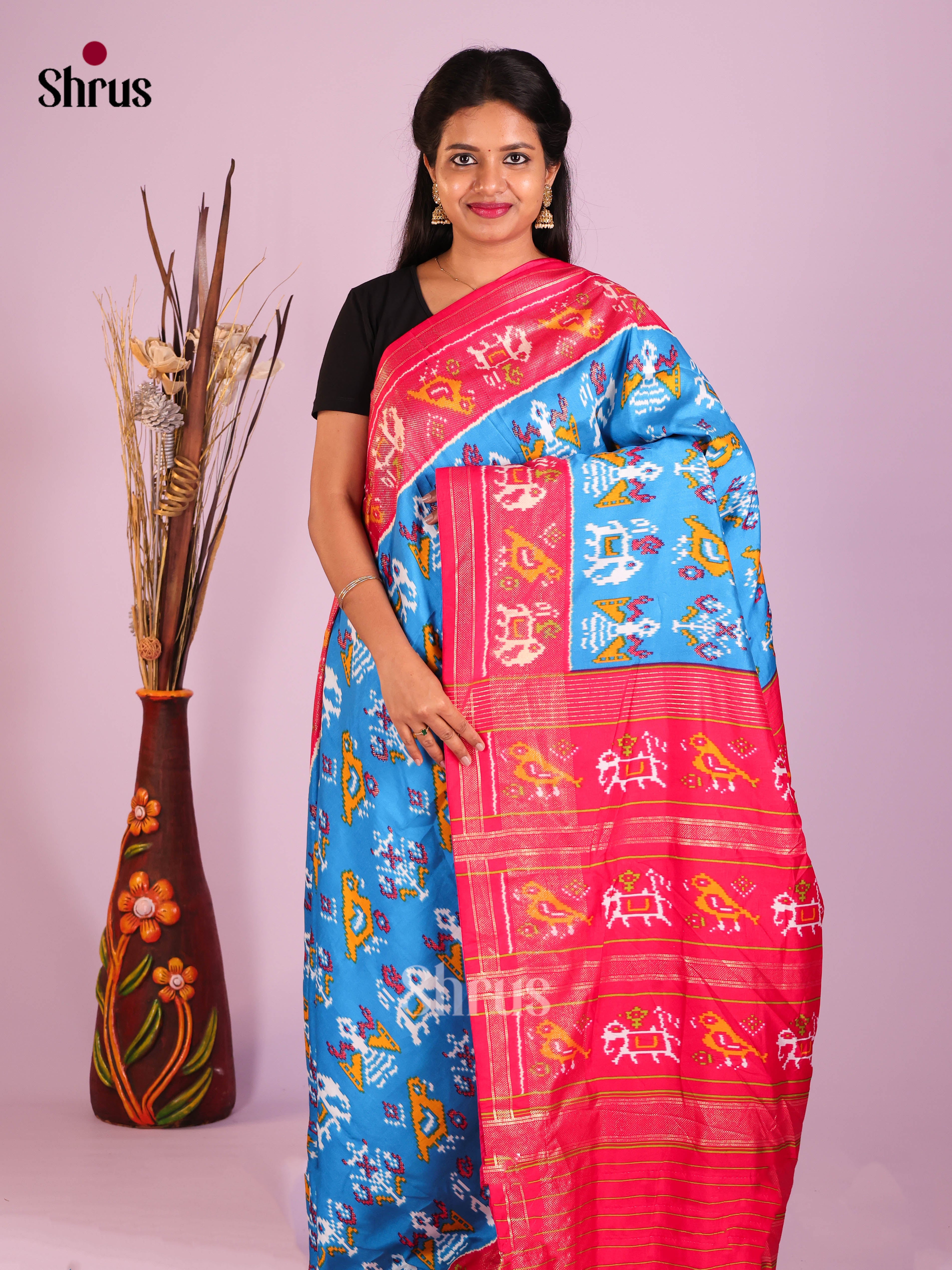 DIS10008 - Semi Ikkat Print Saree