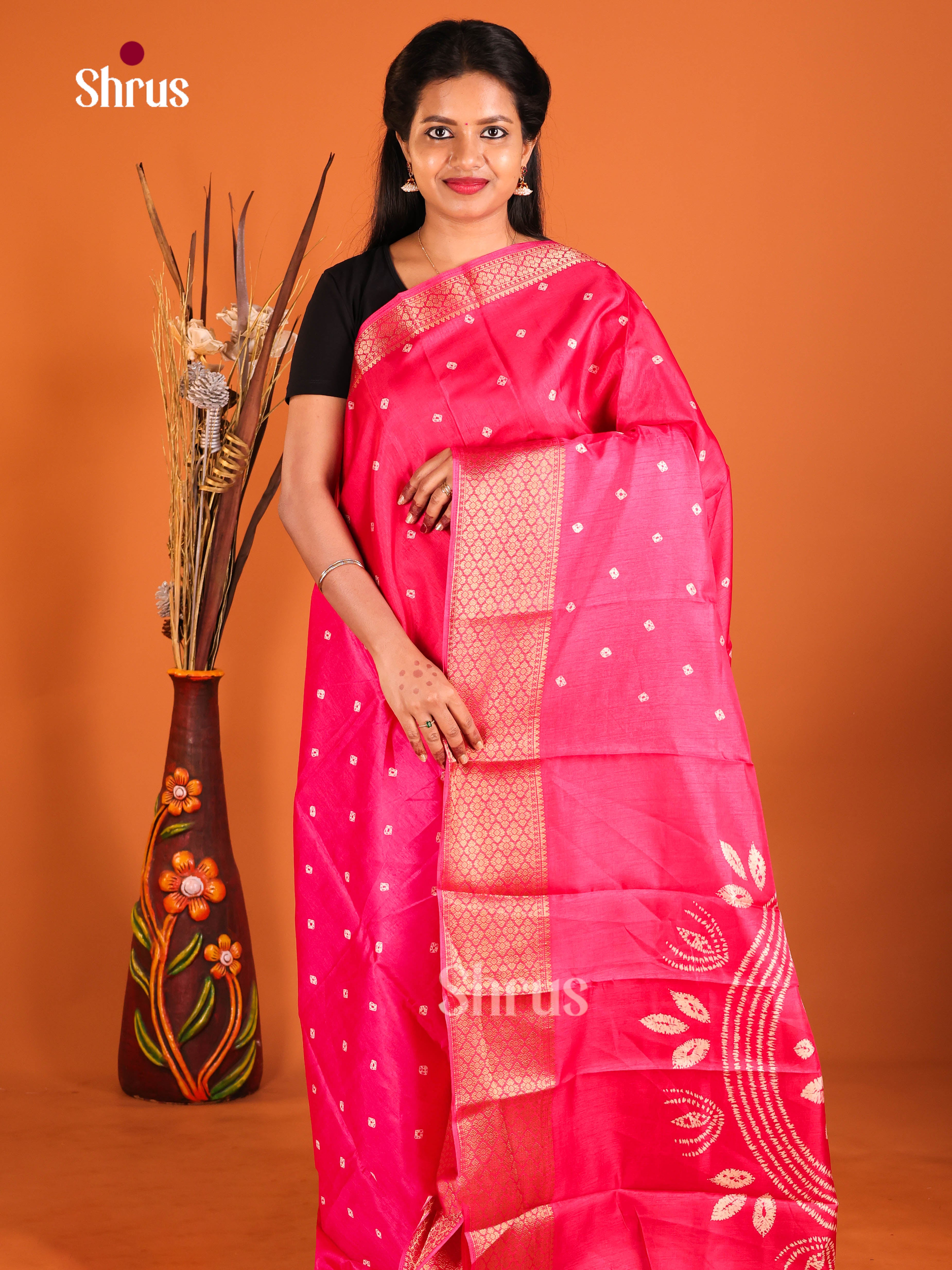 Pink - Semi Crepe Saree - Shop on Shrus.com