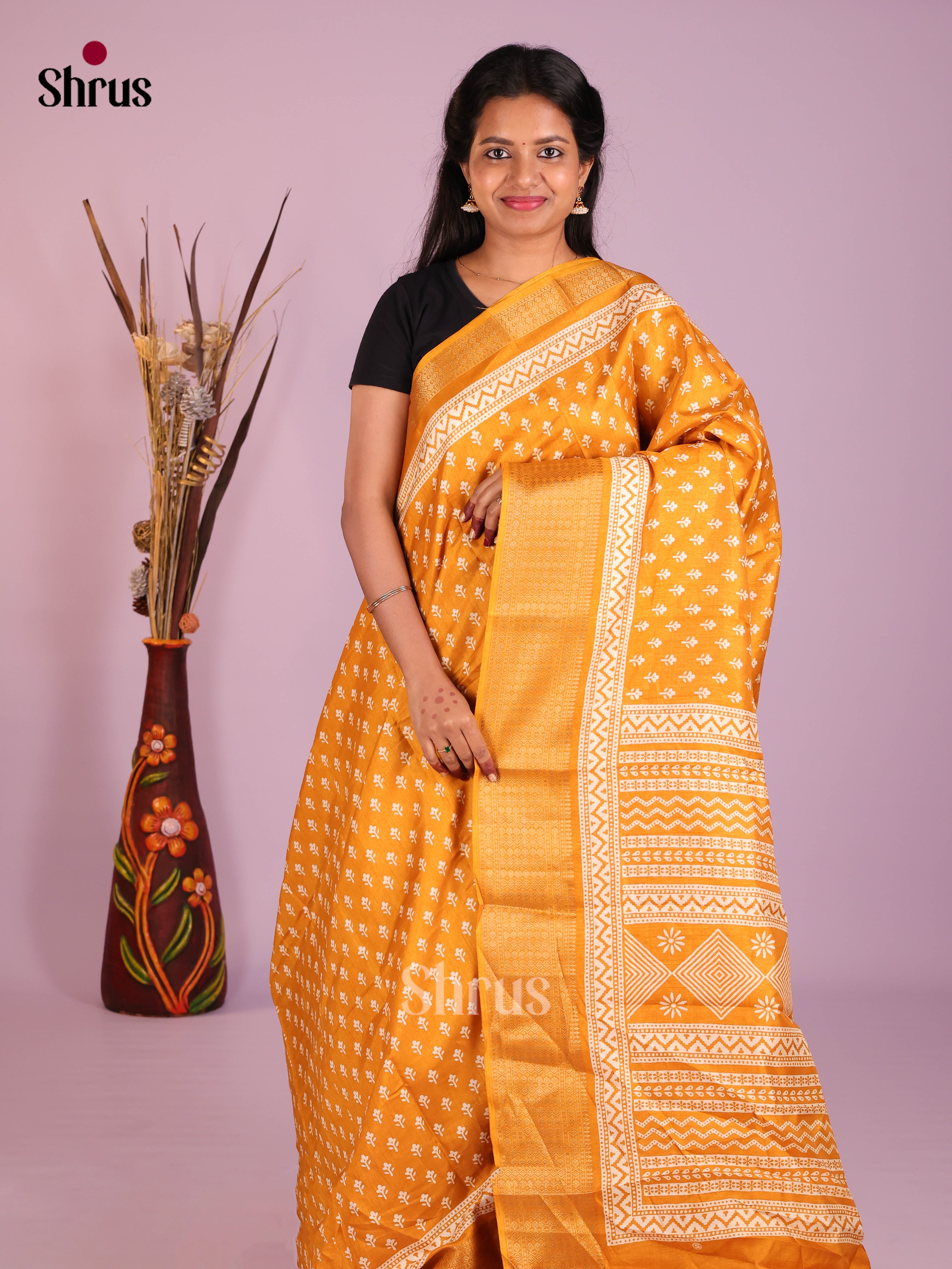 DIS10287 - Semi Crepe Saree - Shop on Shrus.com