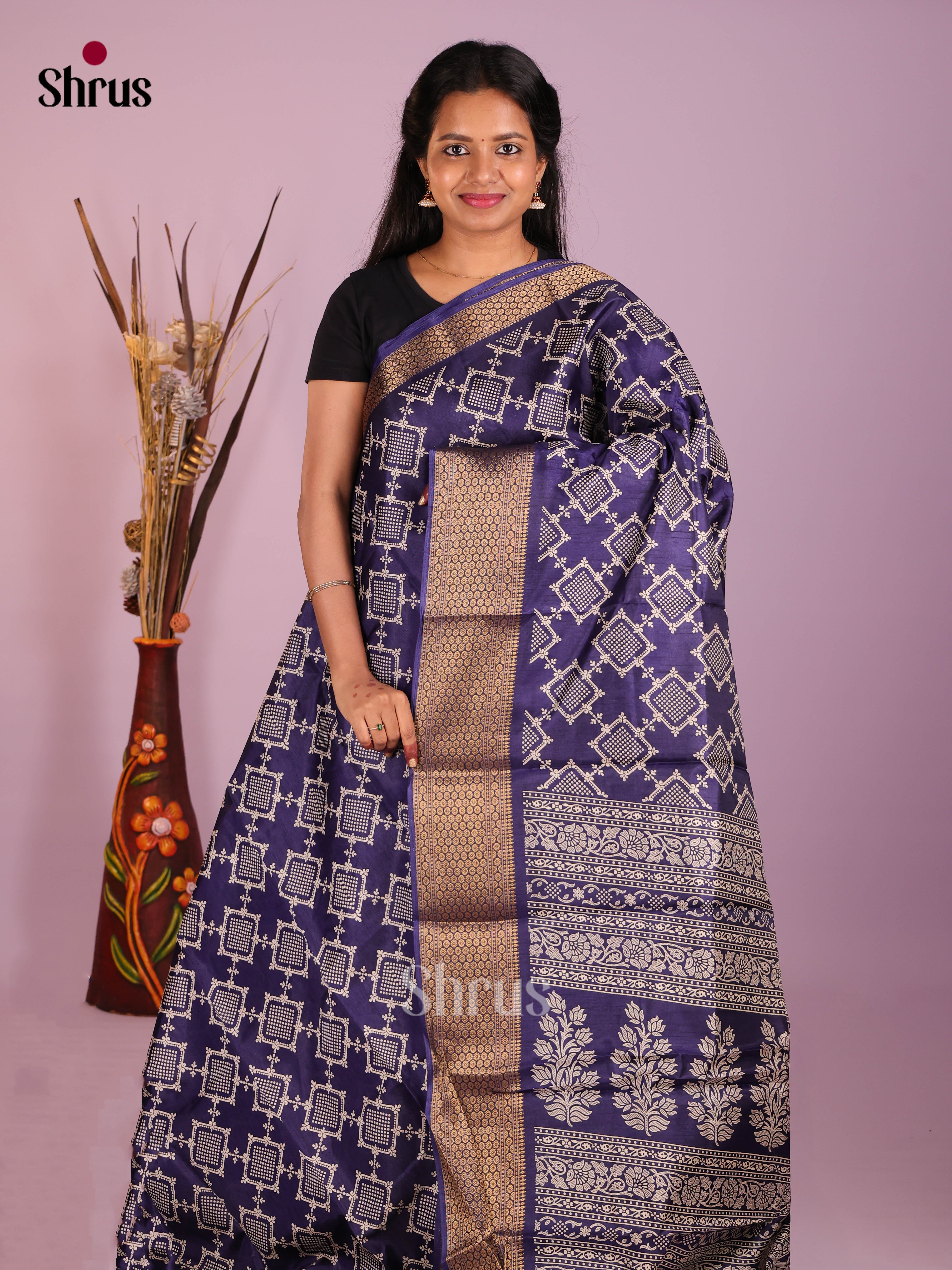 DIS10300 - Semi Crepe Saree - Shop on Shrus.com