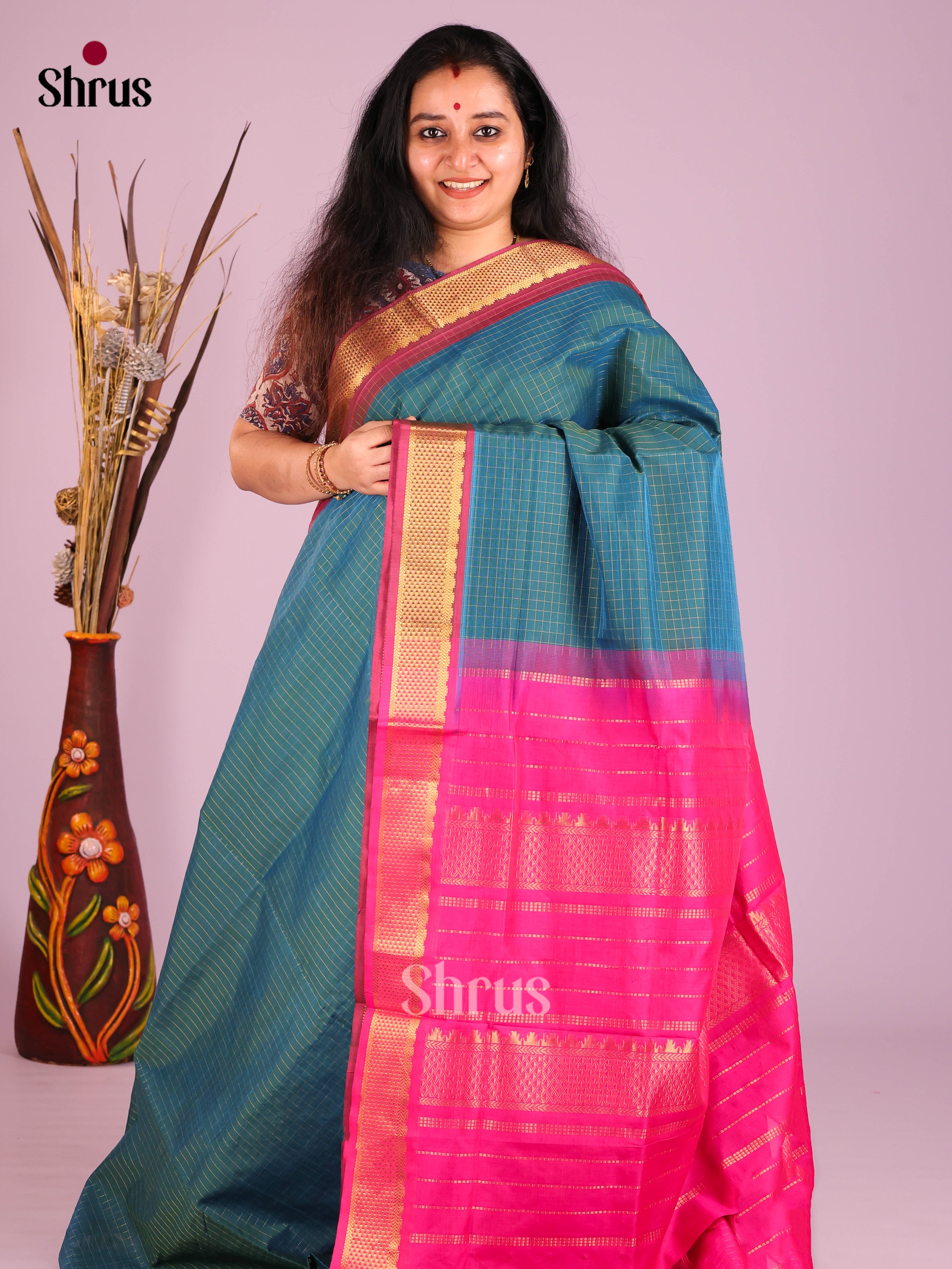DIS10473 - Silkcotton-halfpure Saree - Shop on Shrus.com
