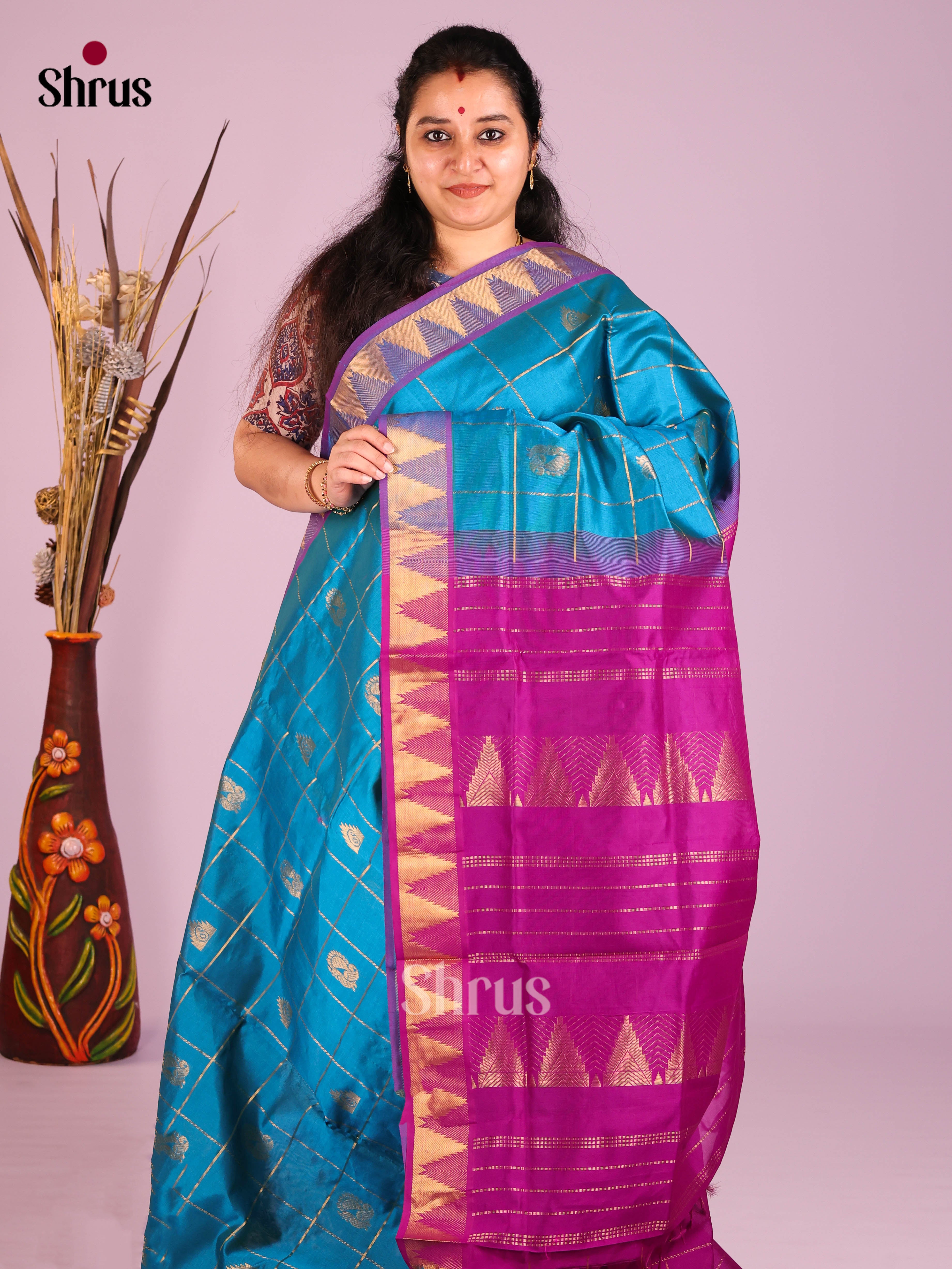 DIS10502 - Silkcotton-halfpure Saree - Shop on Shrus.com