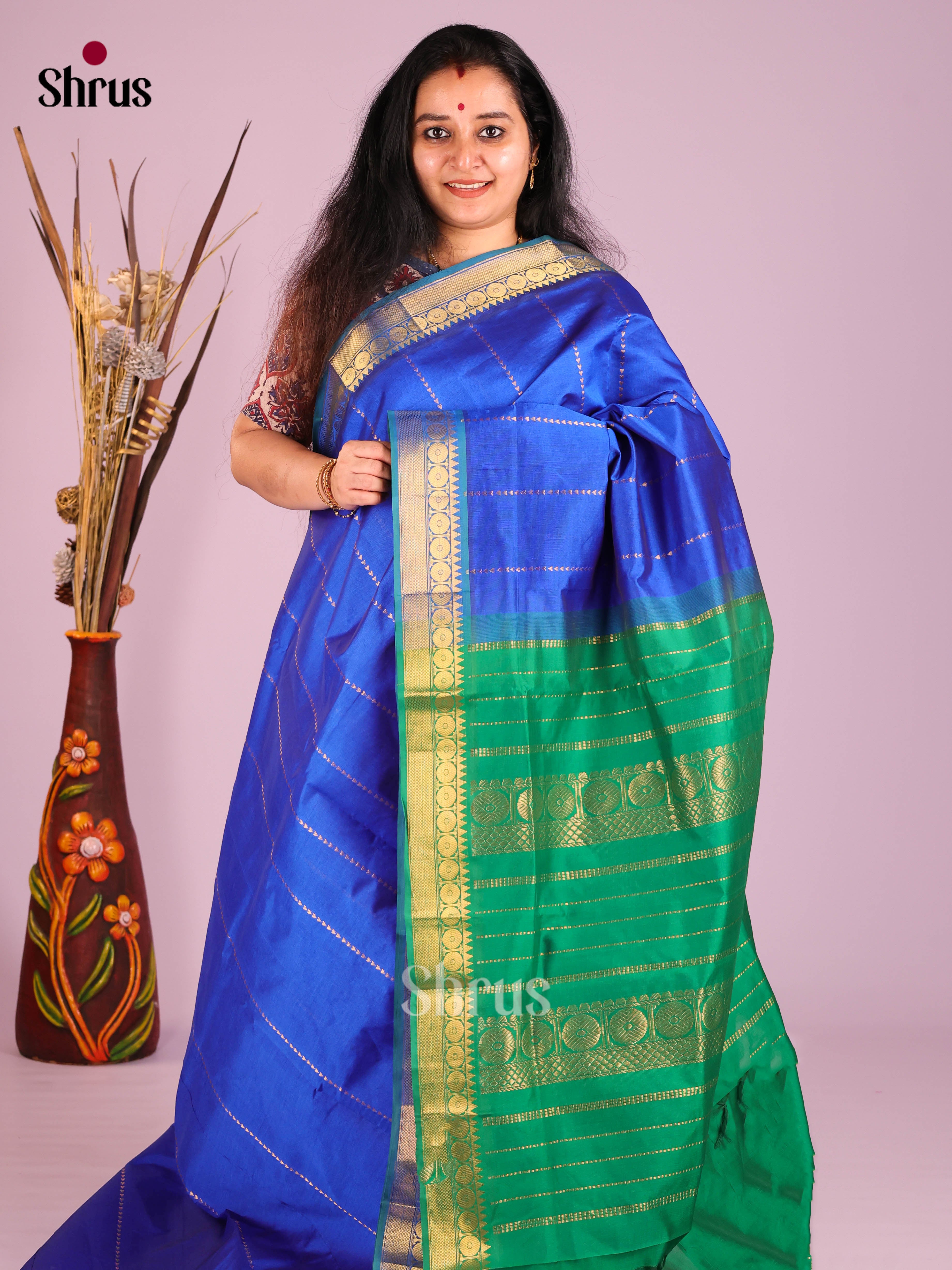 DIS10533 - Silkcotton-halfpure Saree - Shop on Shrus.com