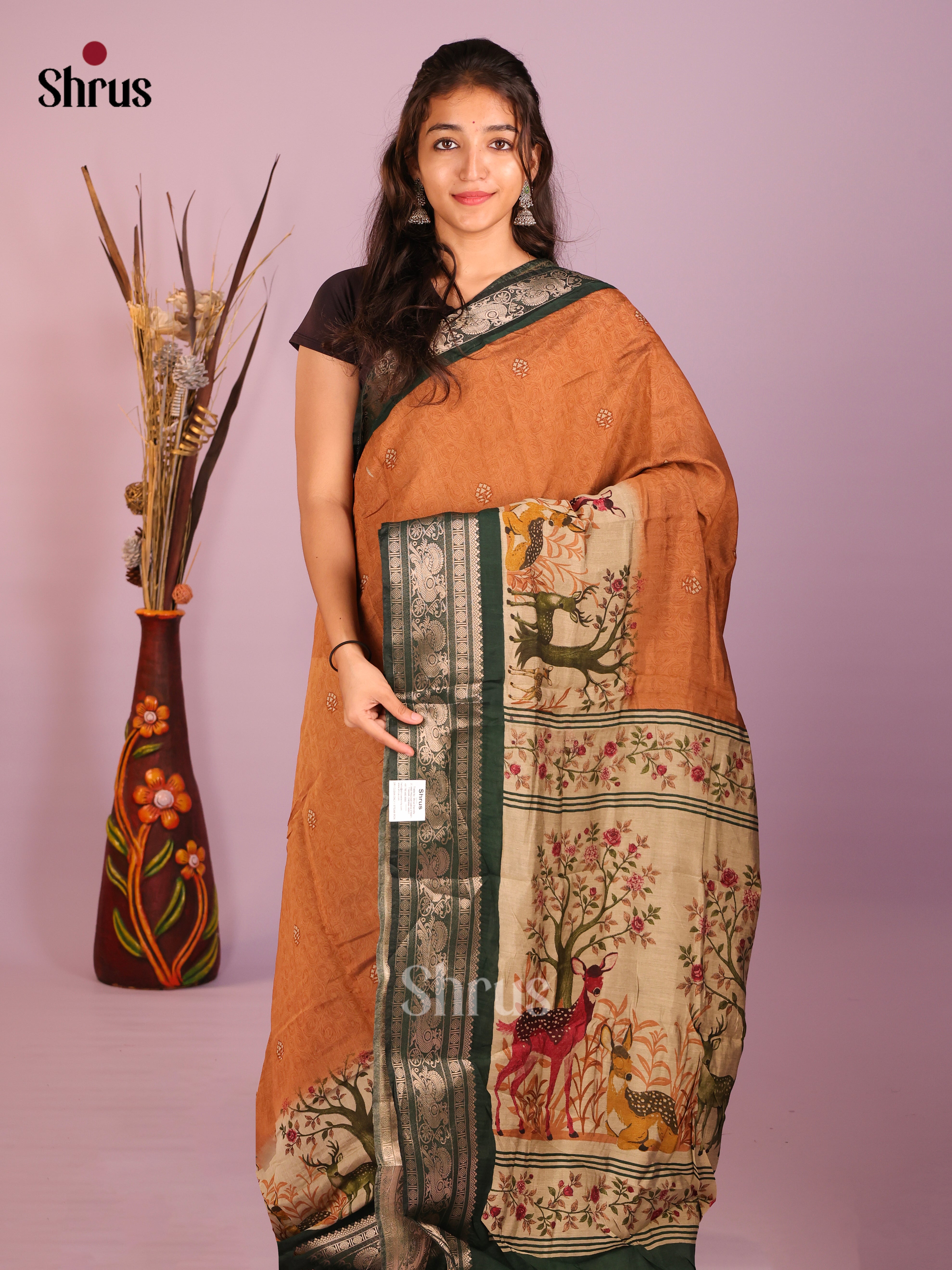 DIS11095 - Semi Modal Saree