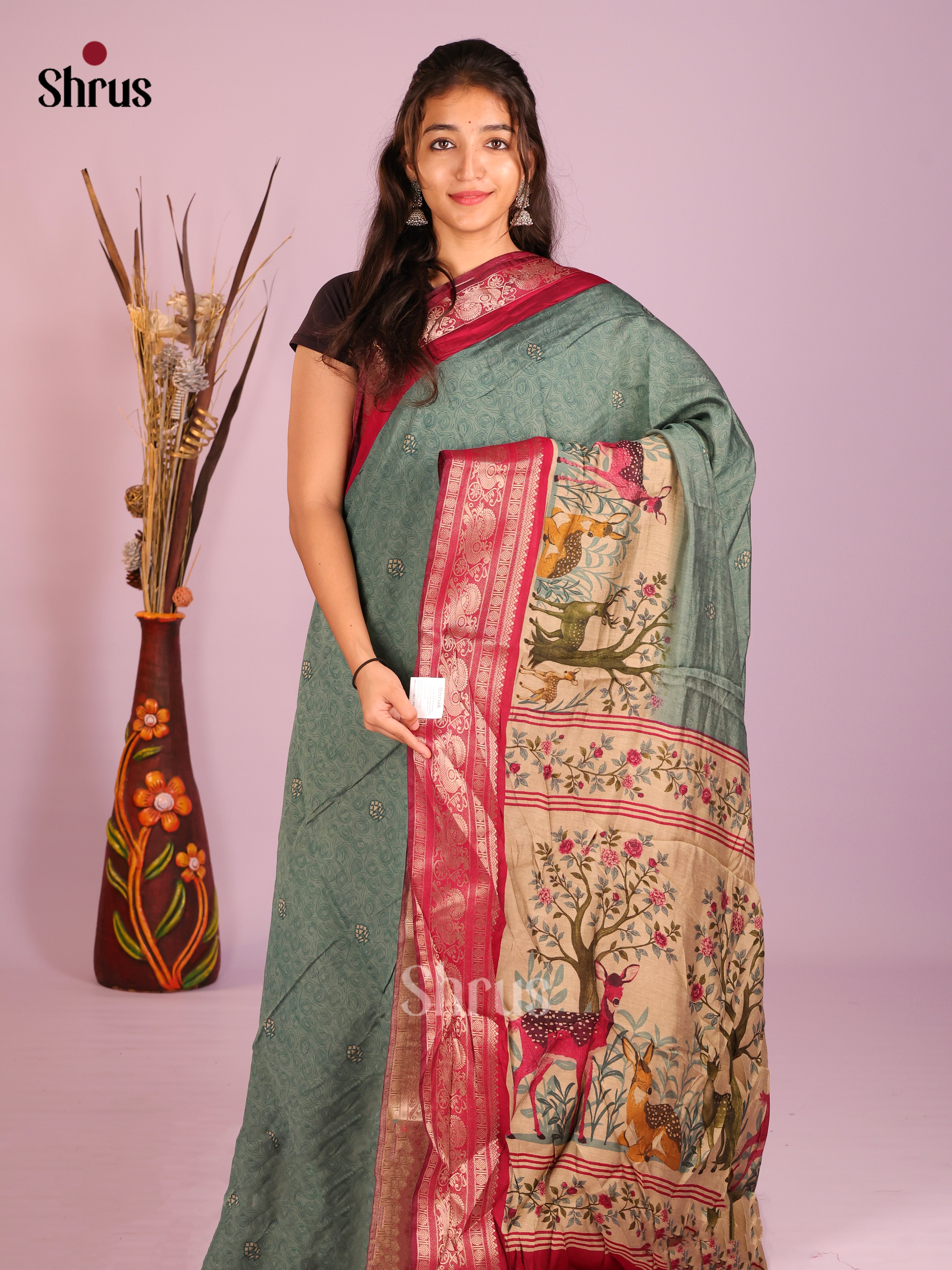 DIS11096 - Semi Modal Saree