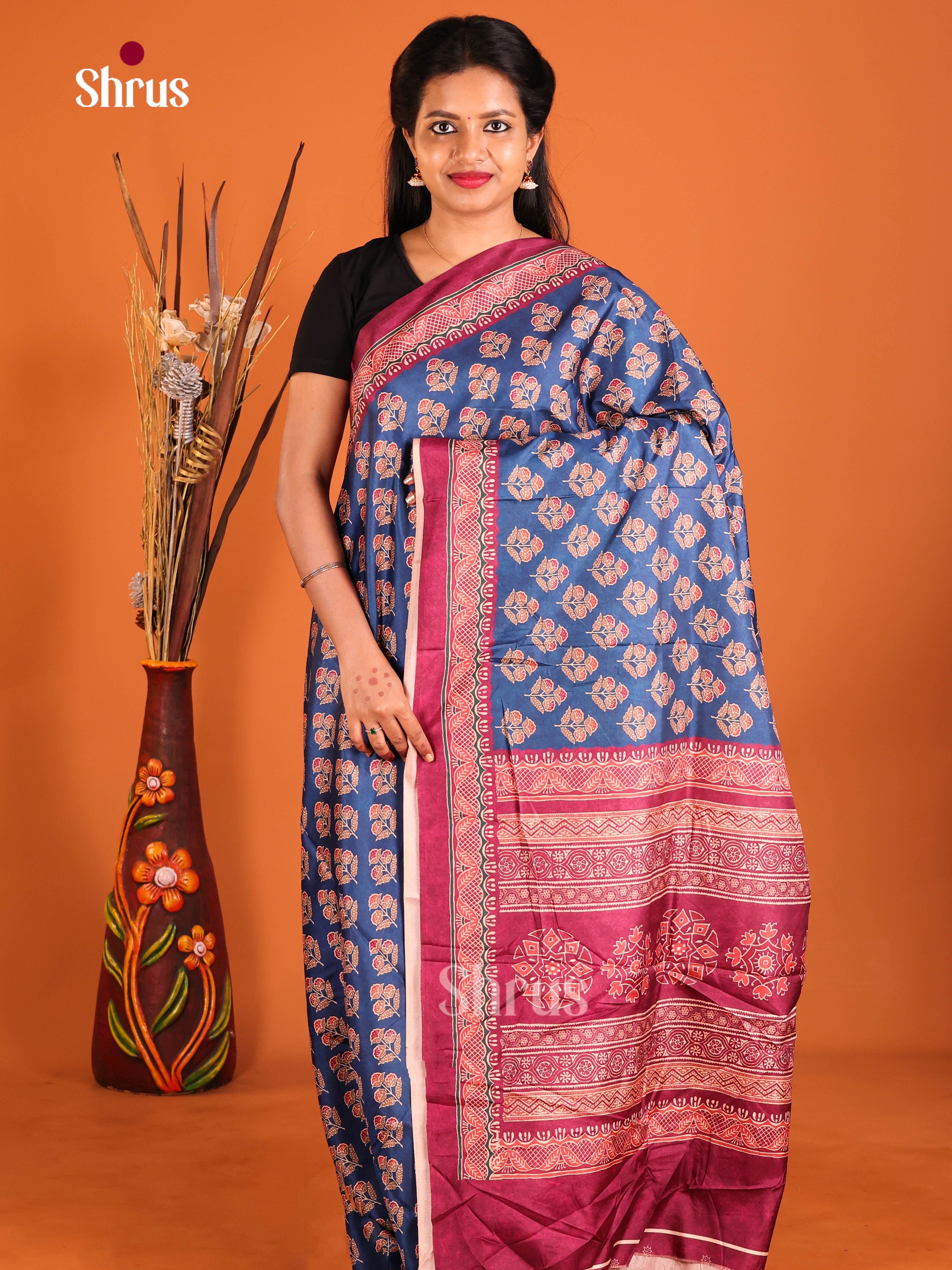 DIS11111 - Semi Crepe Saree - Shop on Shrus.com