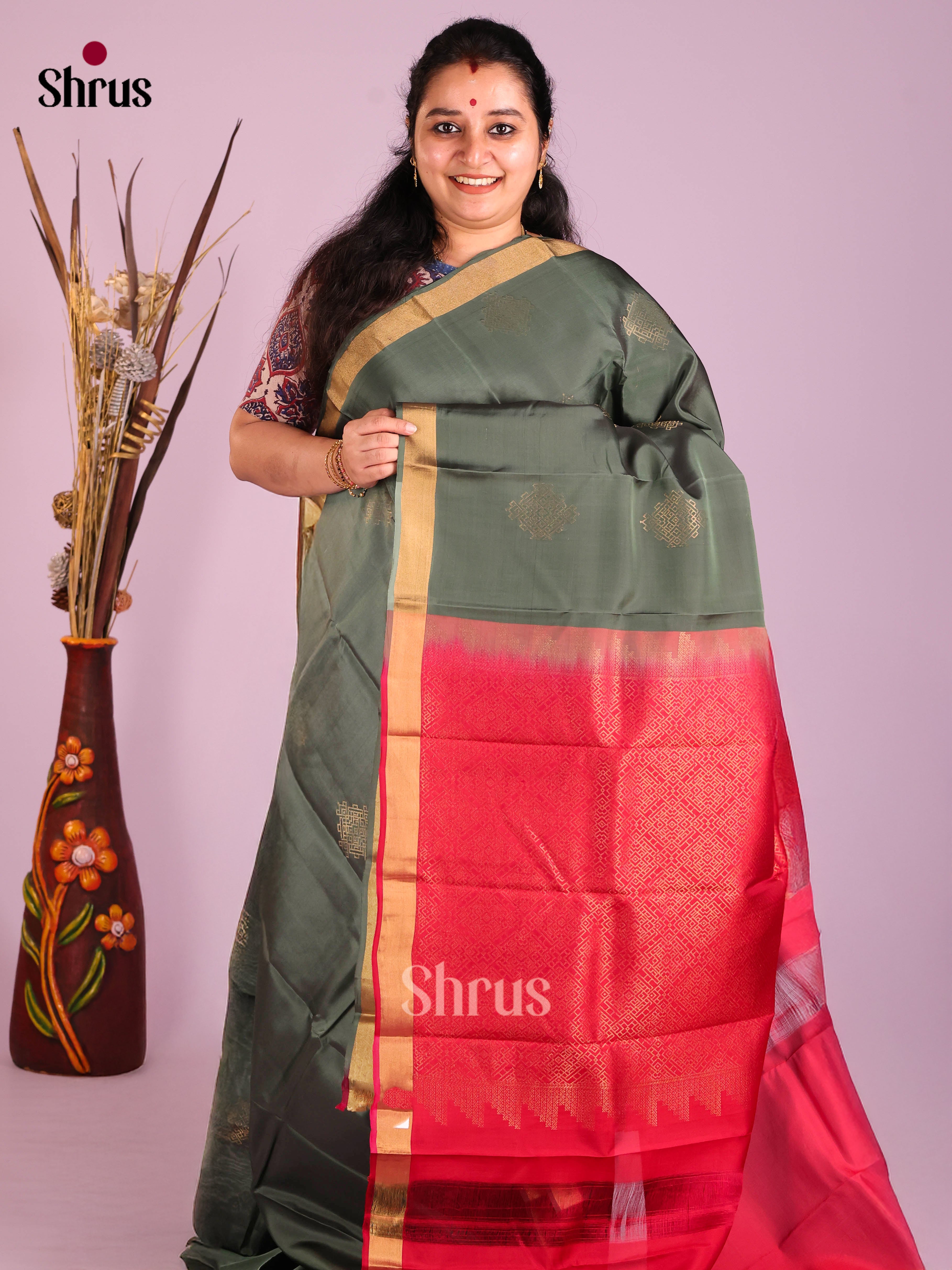 Green & Red - Softsilk-halfpure Saree - Shop on Shrus.com