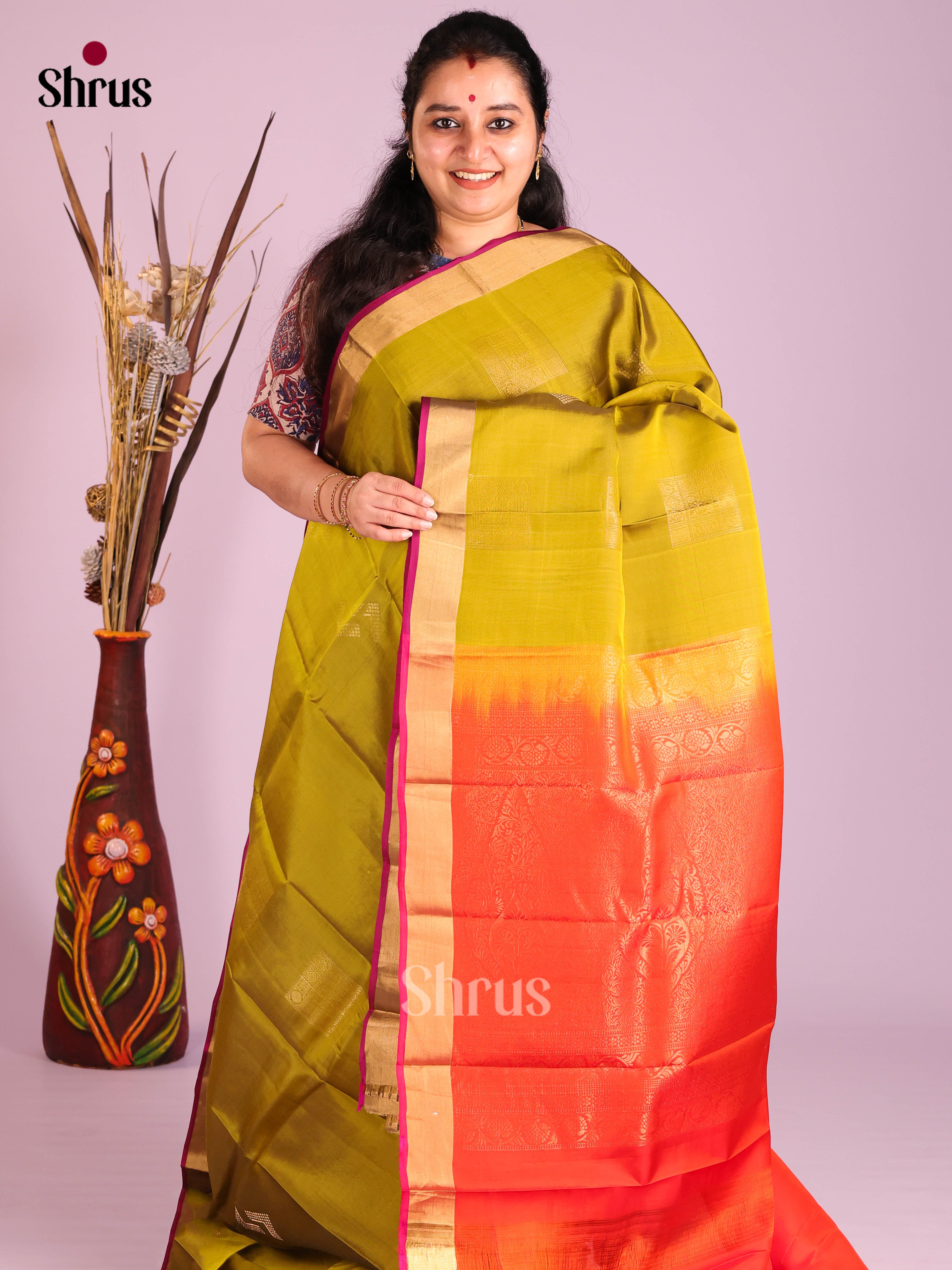 DIS11350 - Softsilk-halfpure Saree - Shop on Shrus.com