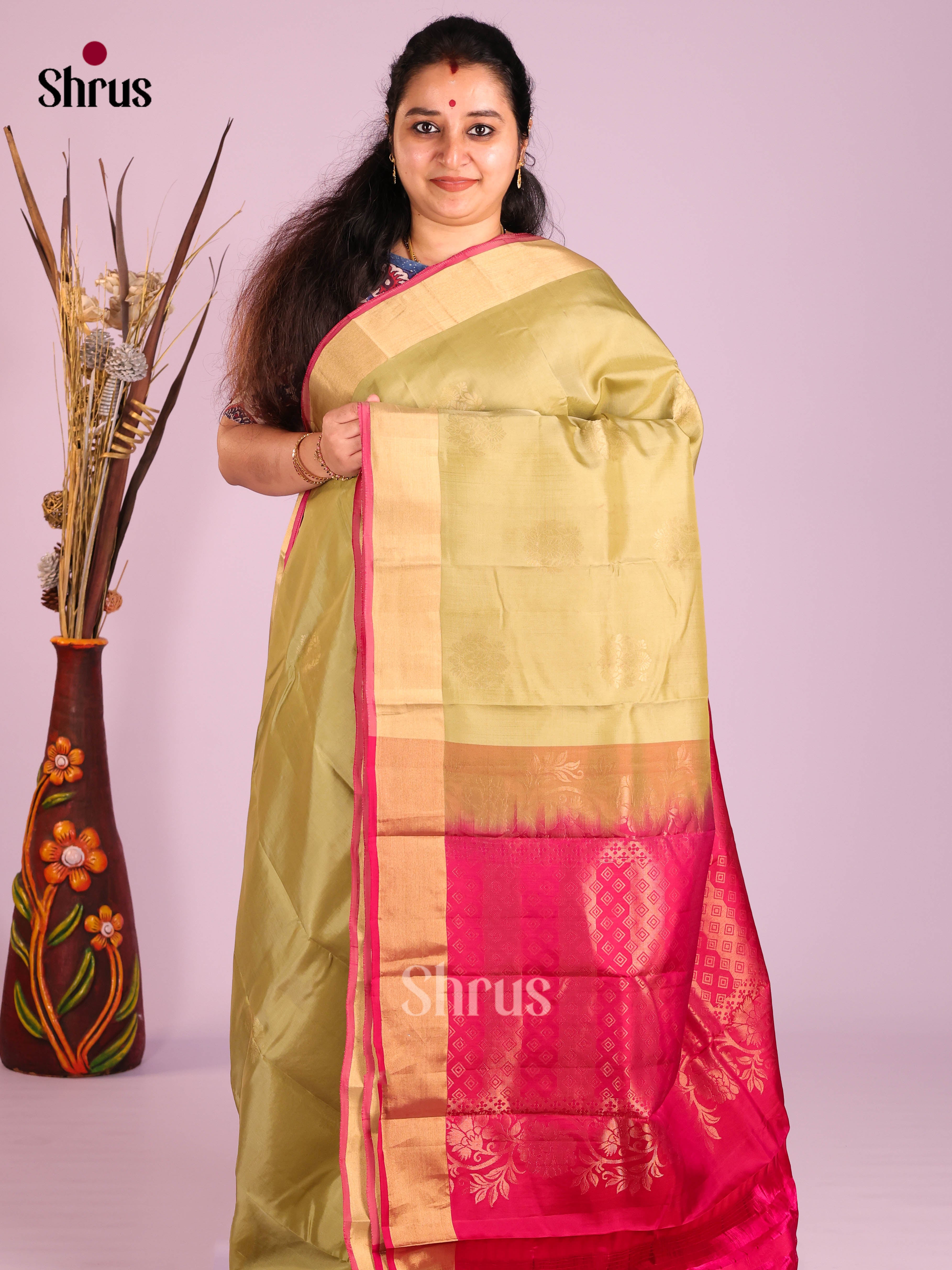 Elachi Green & Maroon - Softsilk-halfpure Saree - Shop on Shrus.com