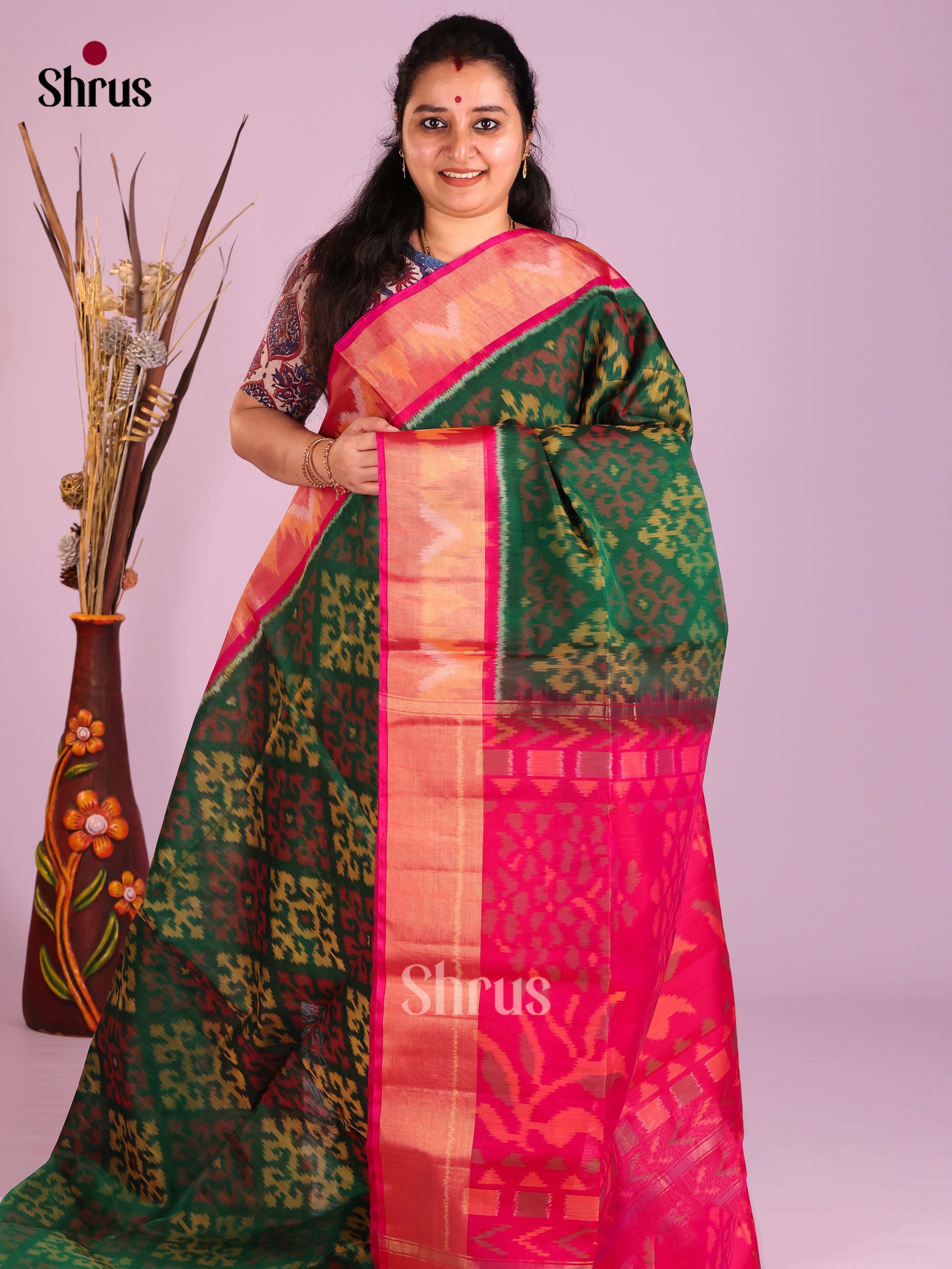 Green & Pink - Pochampally sico Saree