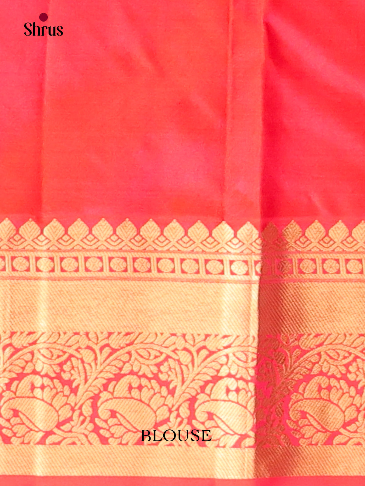 Pretty Orangish Pink Kanjivaram Saree with Small Buttas & zari border 2