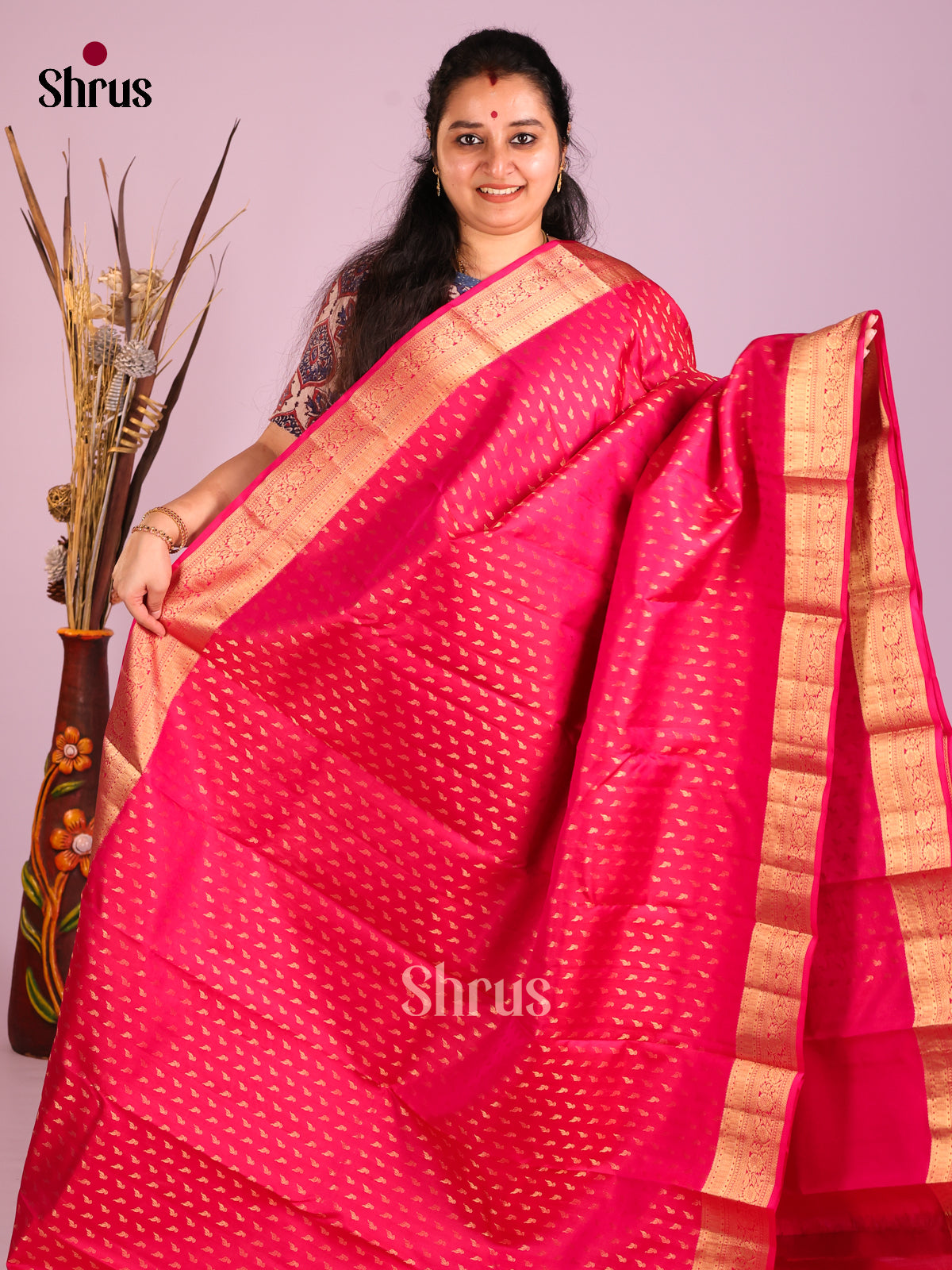 Timeless Pink Kanjivaram Saree with Golden Buttas & traditional zari border 1