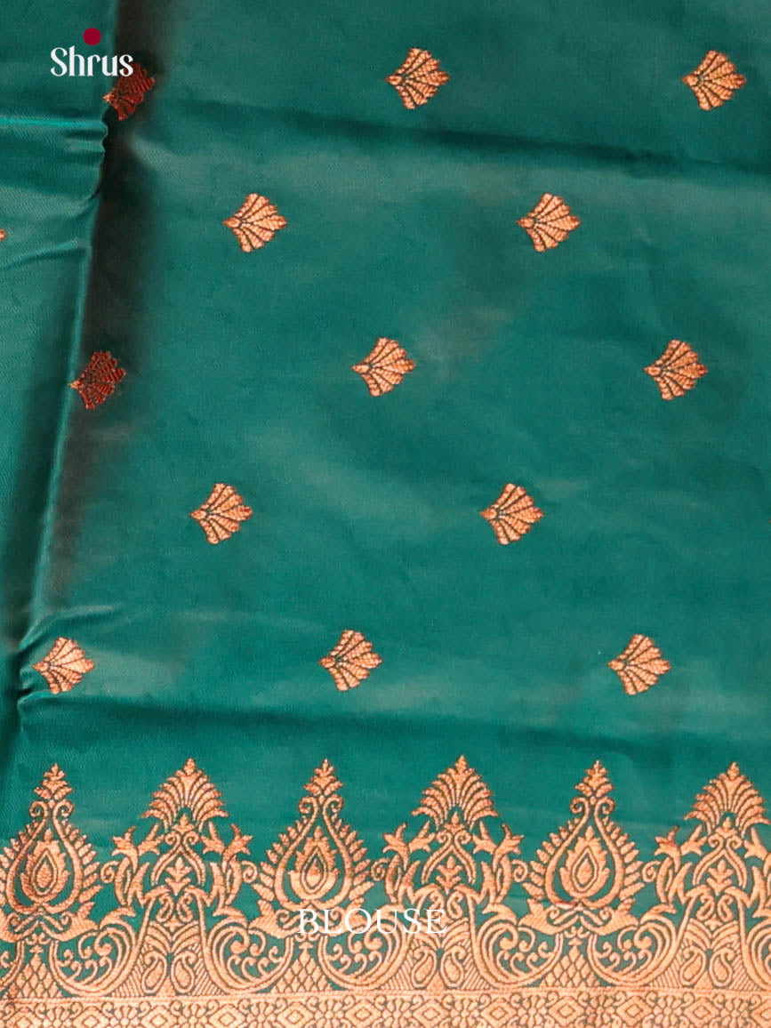 DIS12027 - Semi Softsilk Saree