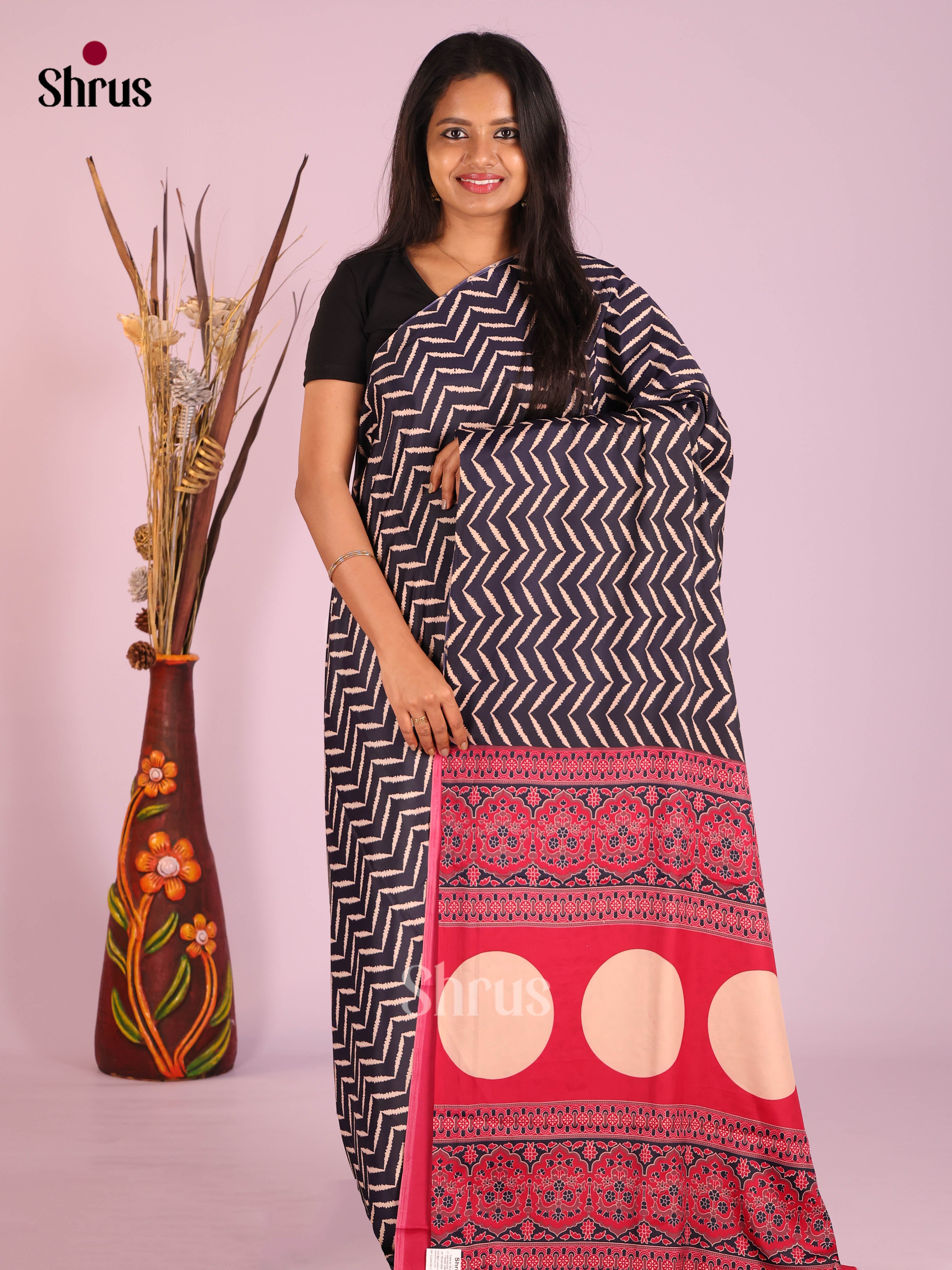 DIS12065 - Semi Modal Saree