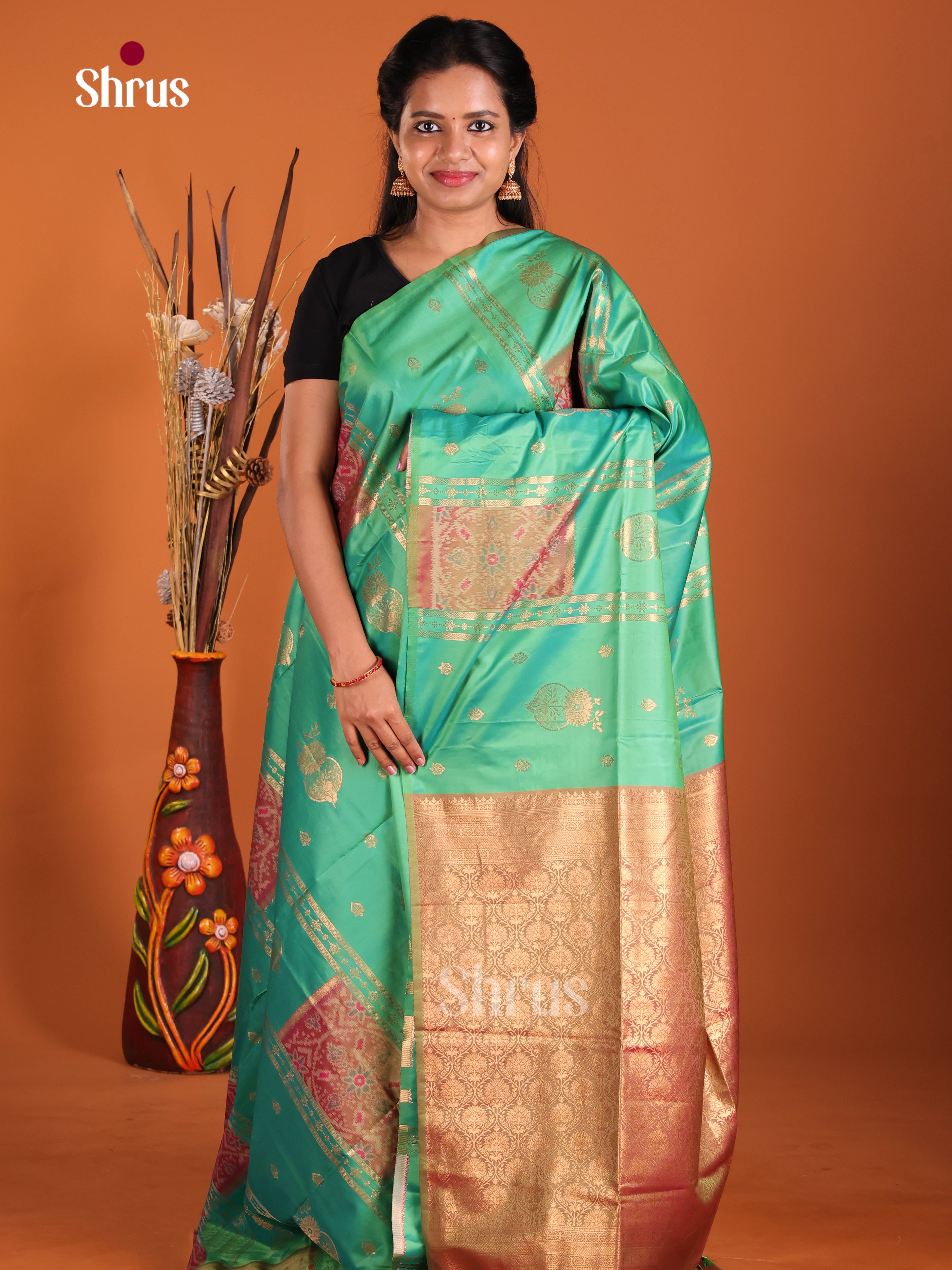 DIS13107 - Semi Softsilk Saree