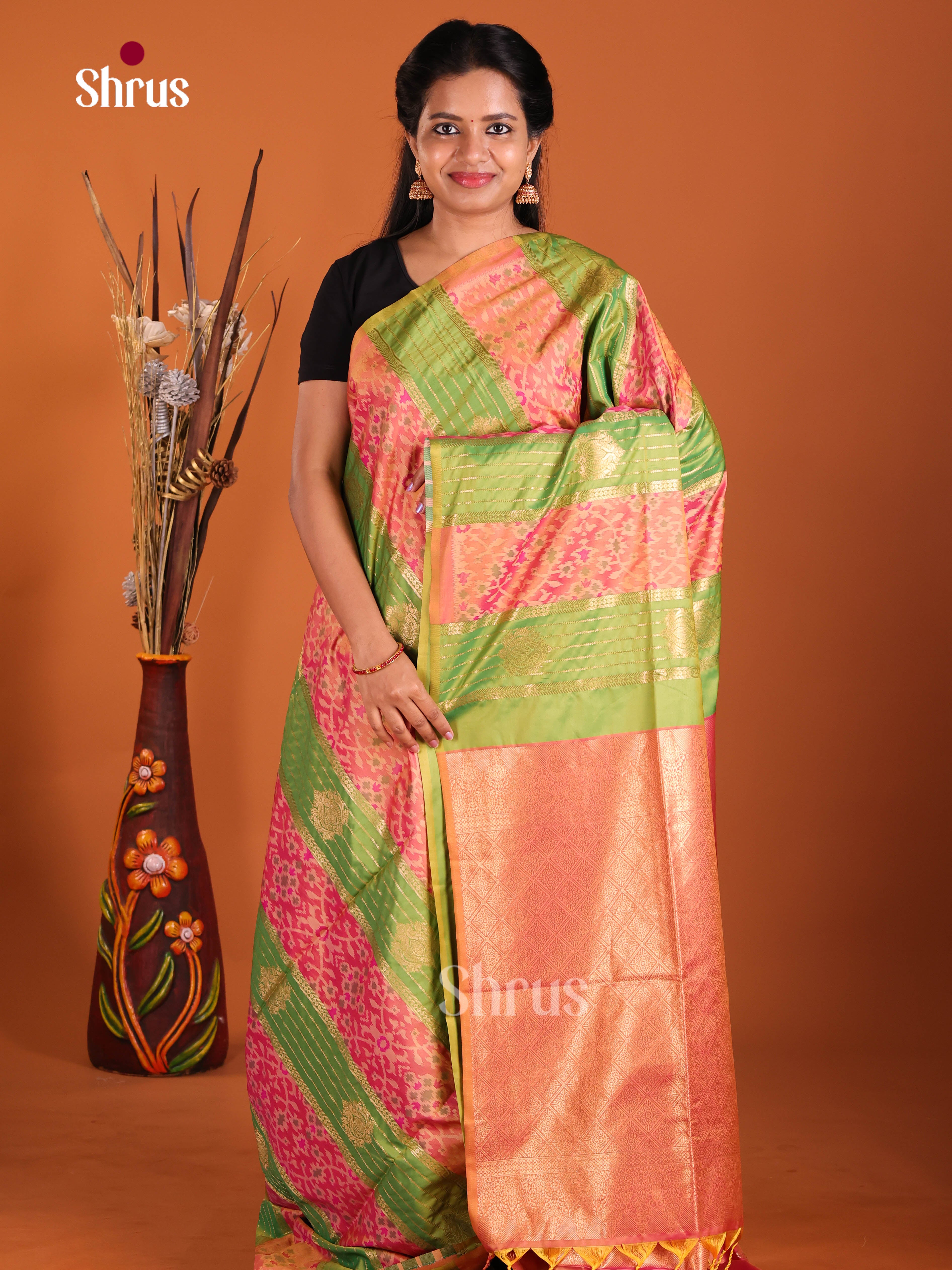 DIS13115 - Semi Softsilk Saree