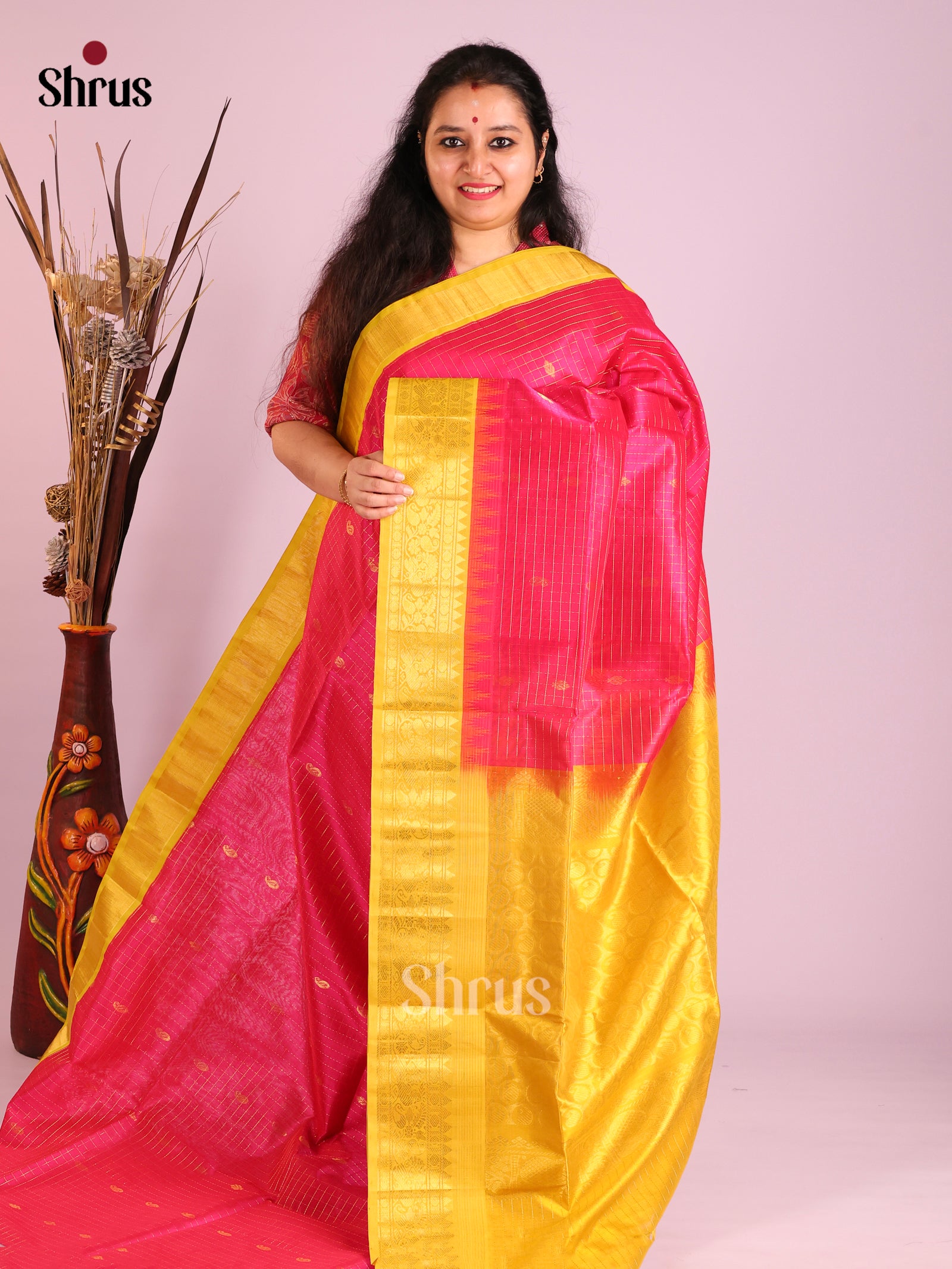 DIS13904 - Korvai-kattams Saree