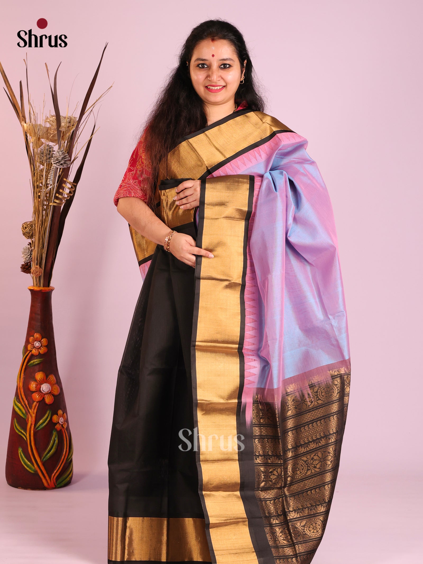 DIS13908 - Temple-border Saree