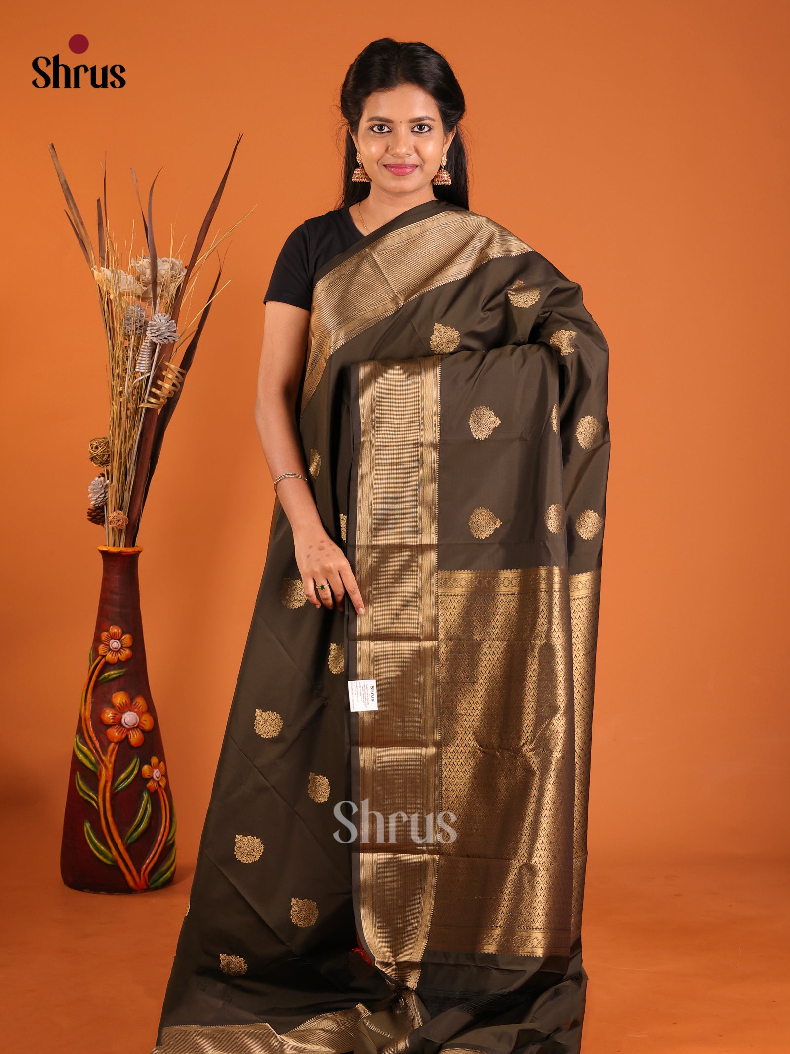 DIS14002 - Semi Kanchipuram Saree - Shop on Shrus.com