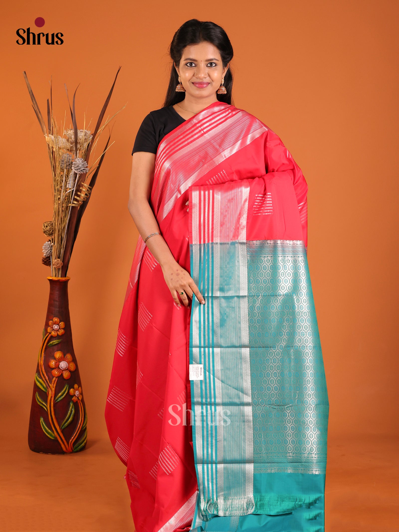 Red & Green - Semi Kanchipuram Saree