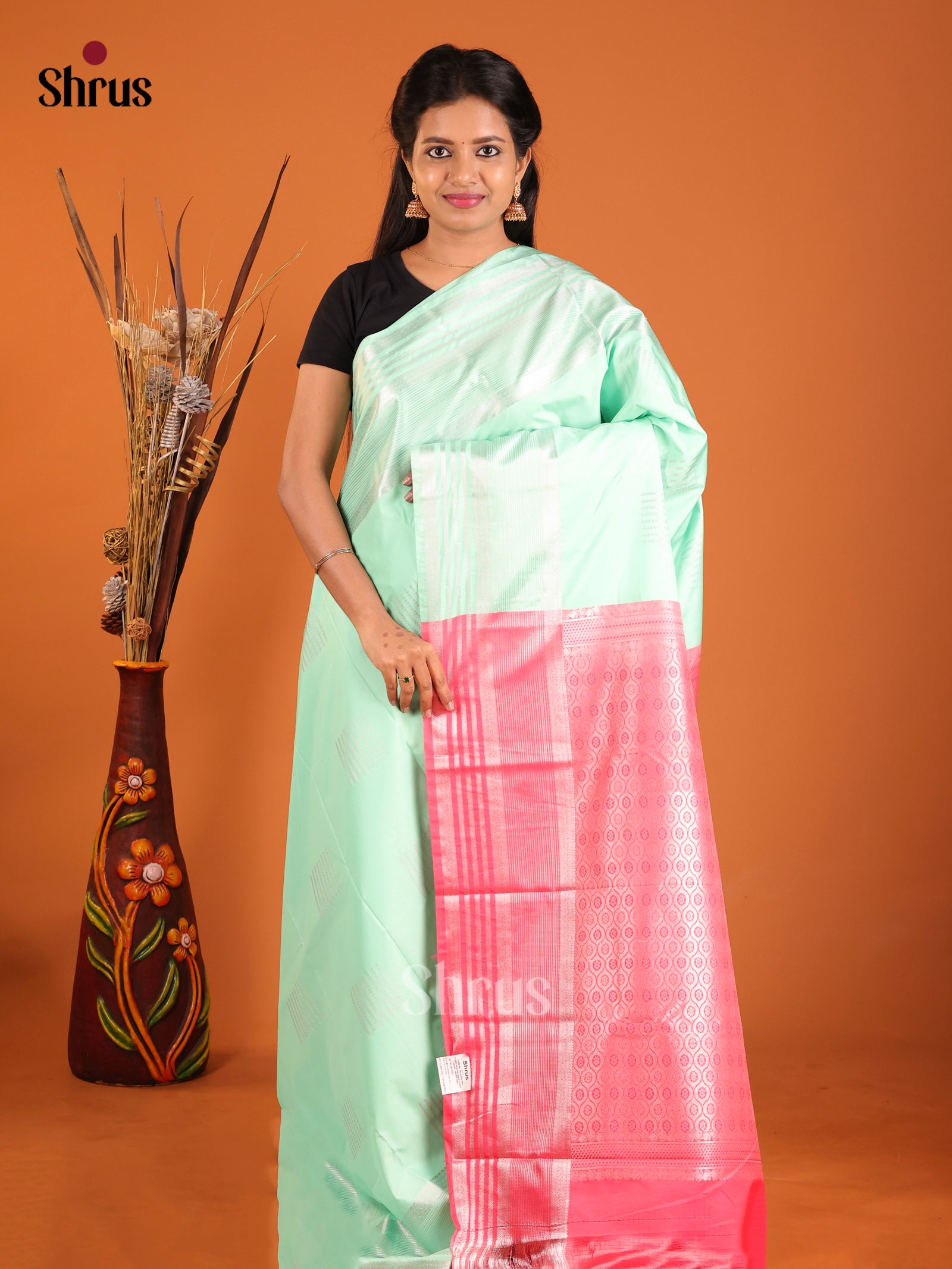 Ice Green & Pink - Semi Kanchipuram Saree