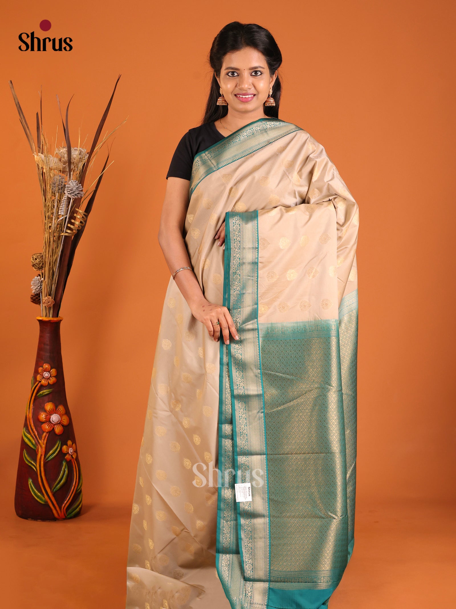 DIS14233 - Semi Kanchipuram Saree - Shop on Shrus.com