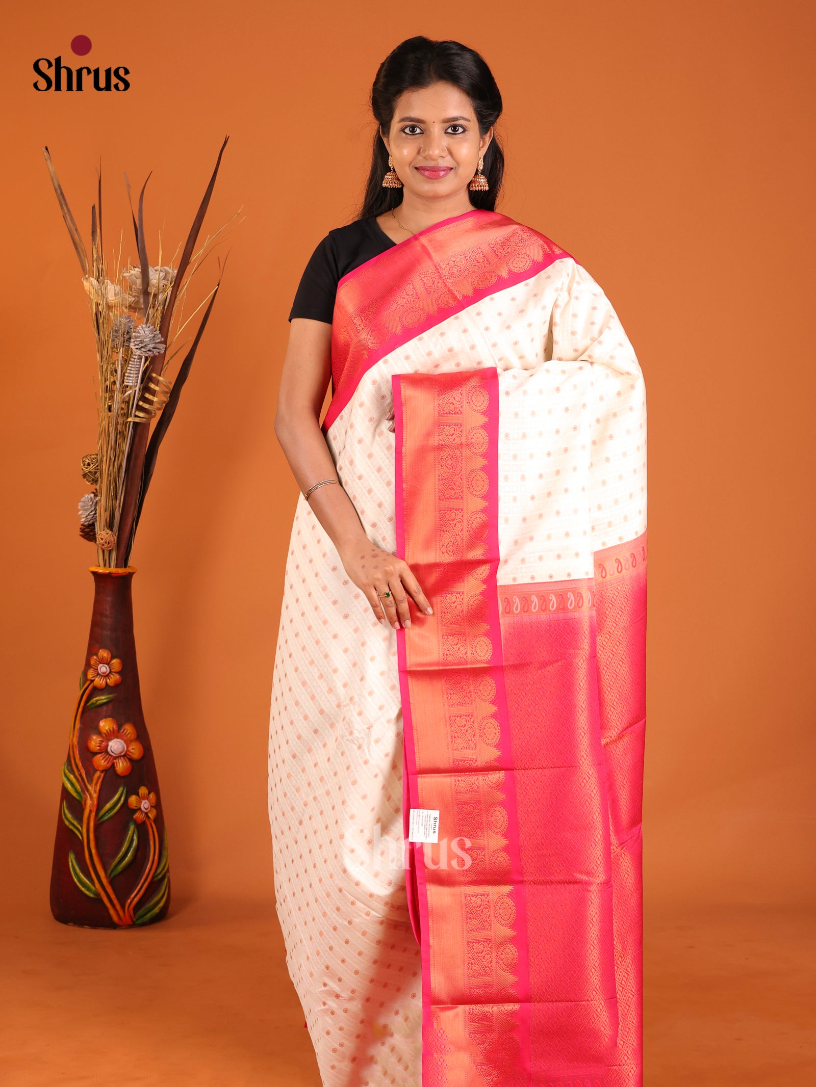 Cream & Pink - Semi Kanchipuram Saree